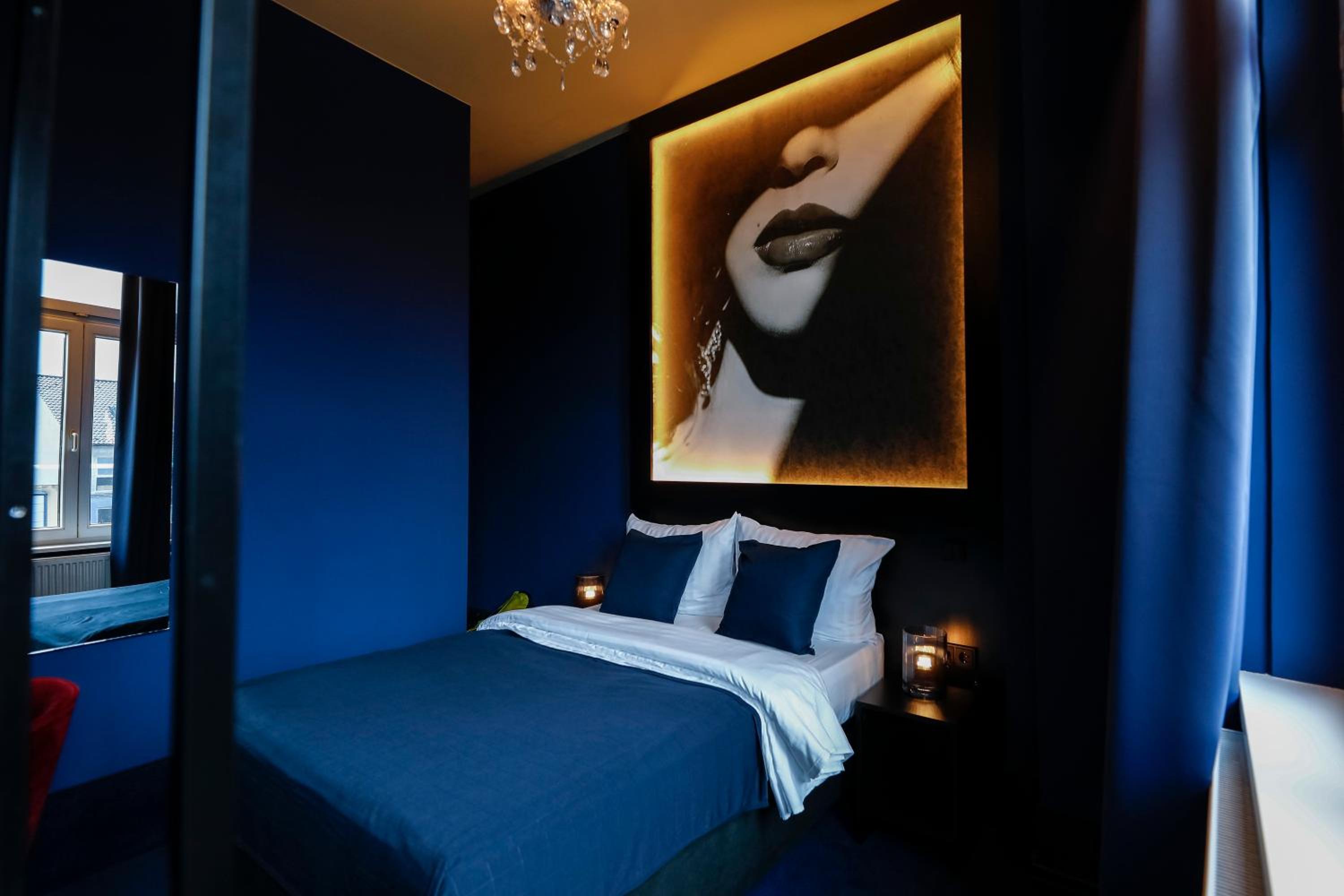  Casino Double Room - Photo 5
