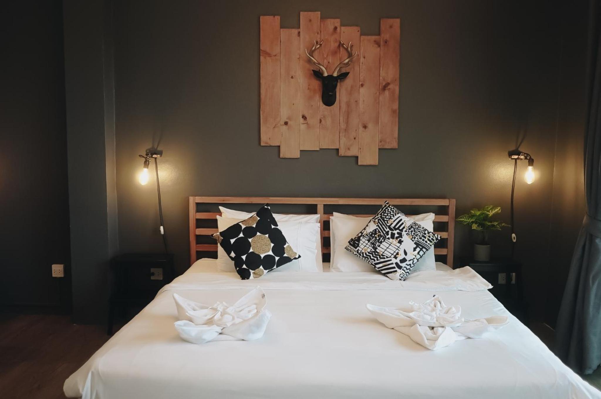 Partial Seaview Double Room with Balcony - Fifth Floor