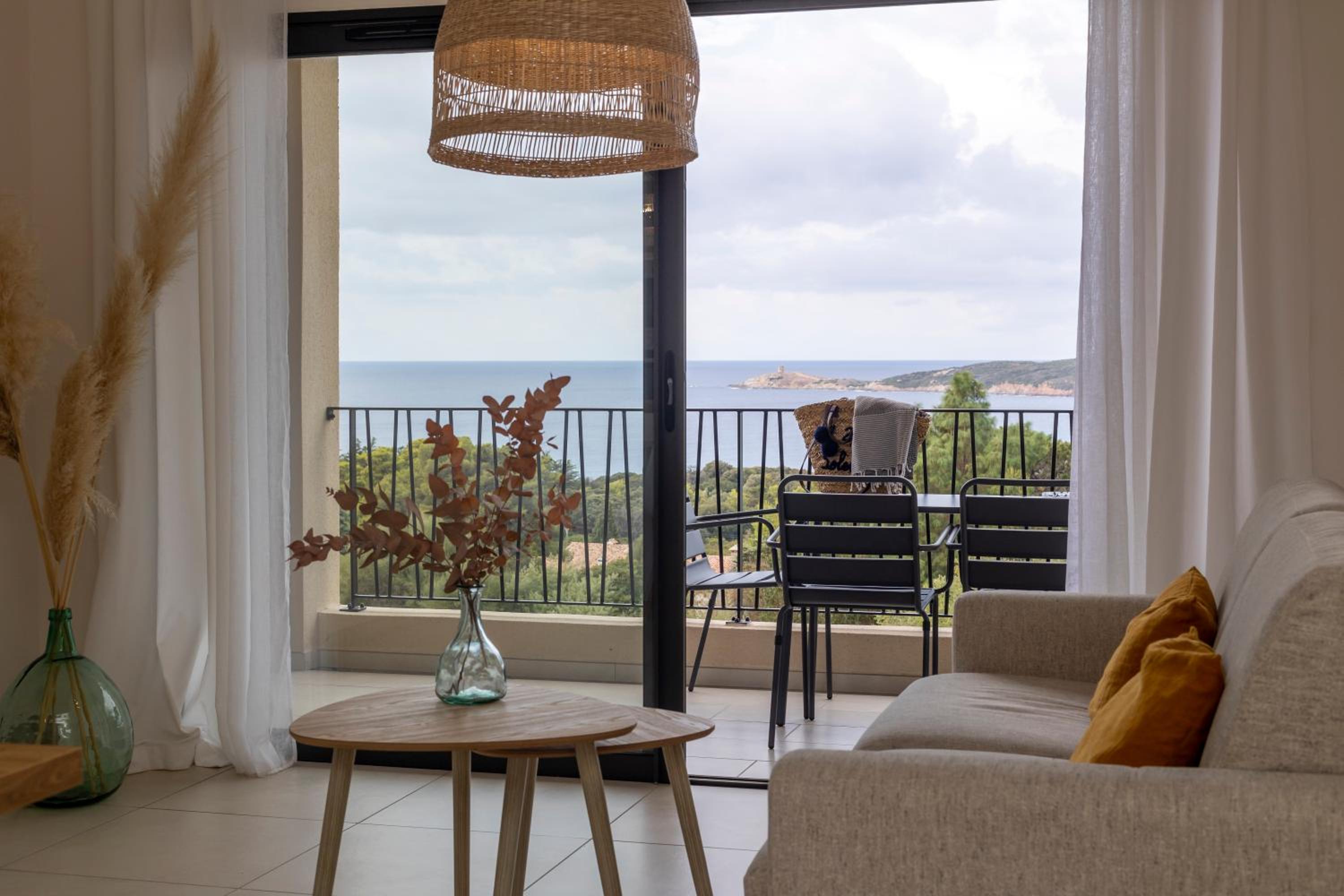 Apartment with Sea View