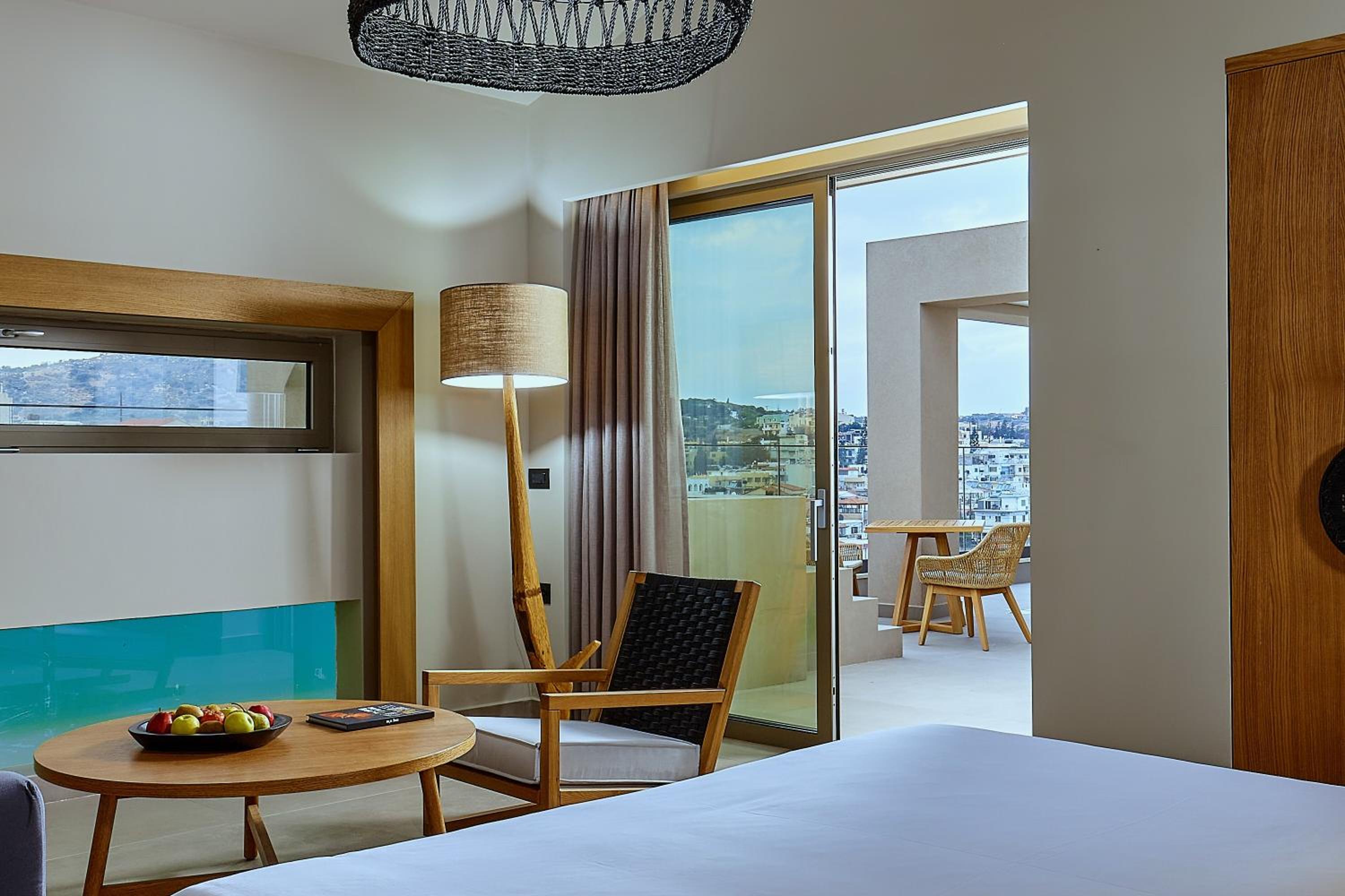 Emerald VIP Suite Sea View with Plunge Pool - Photo 5