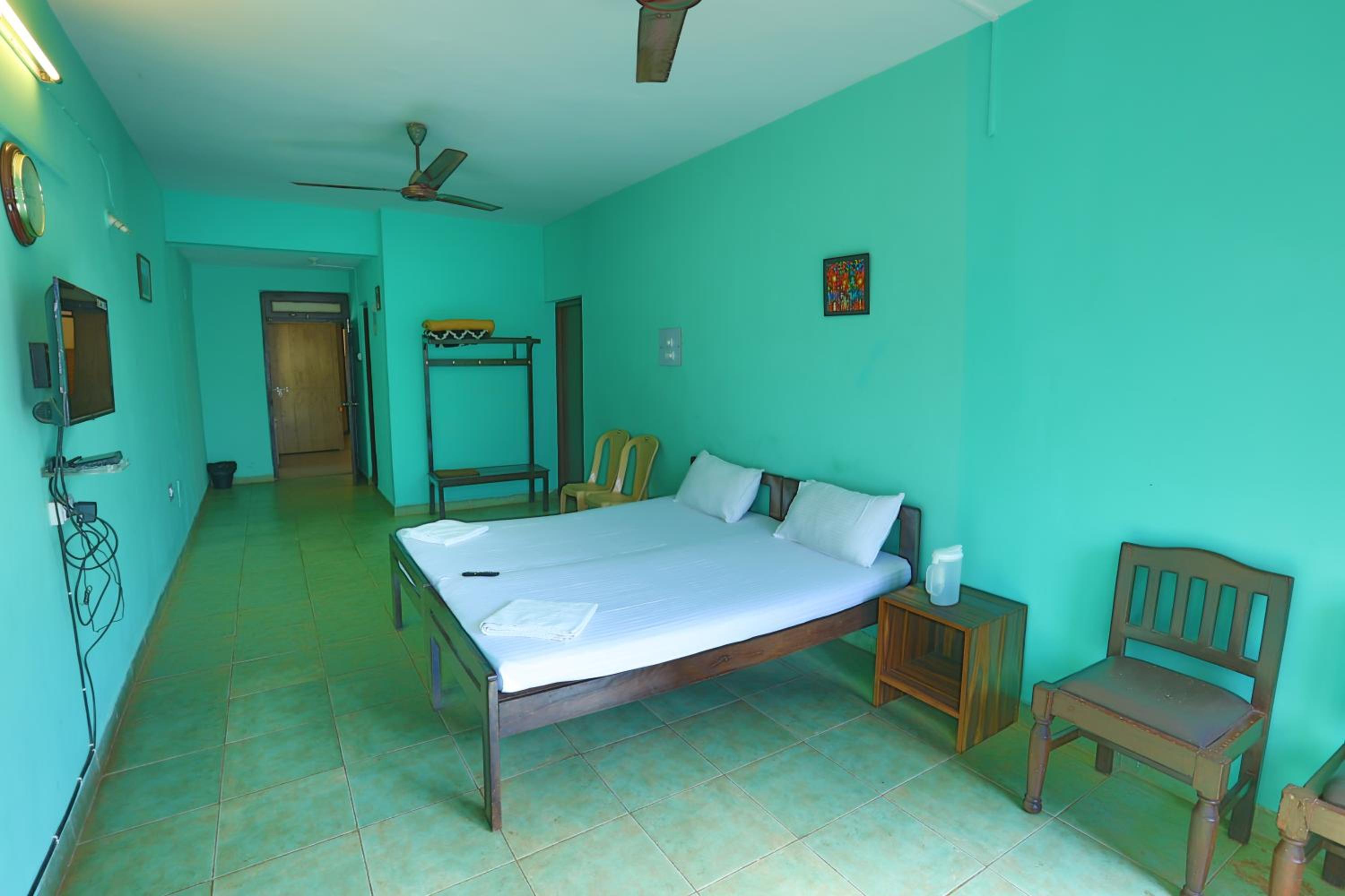 Standard Double Room - Photo 29