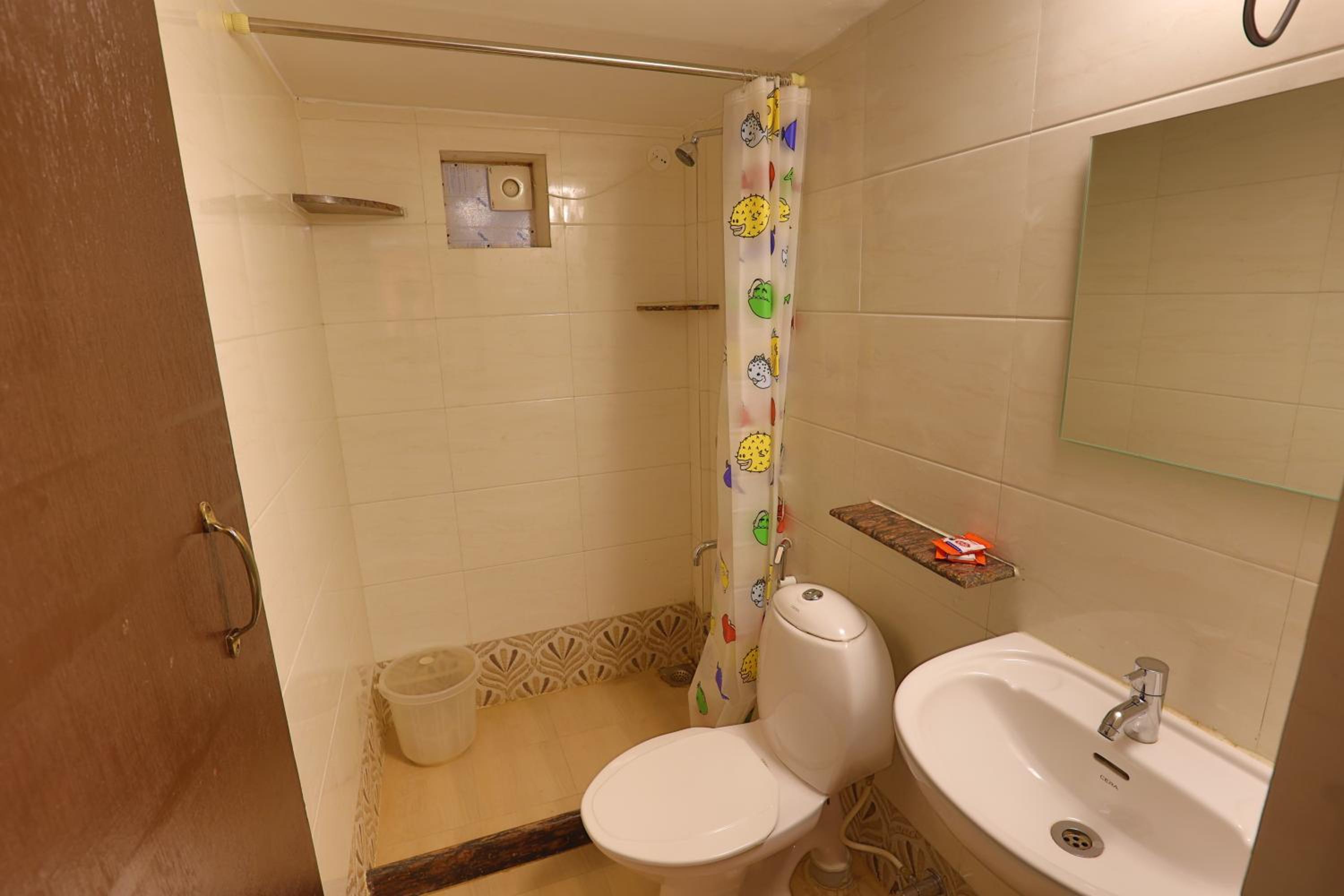 Quadruple Room - Photo 4