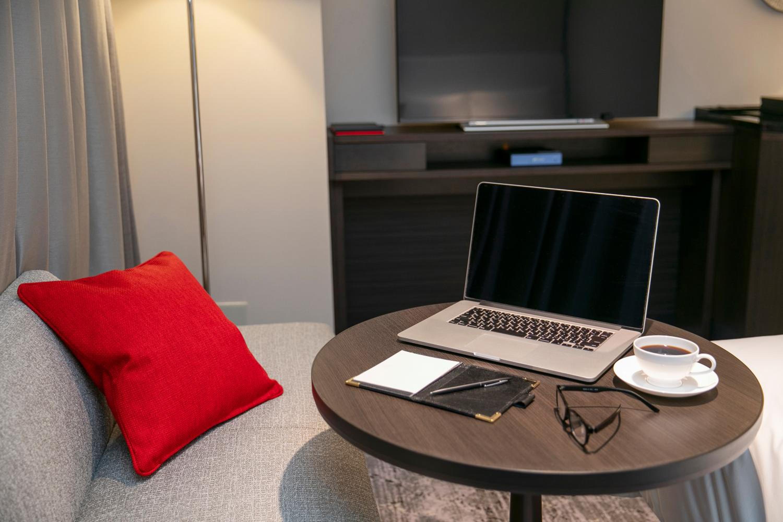 Executive Floor Double Room - Non-Smoking - Photo 13