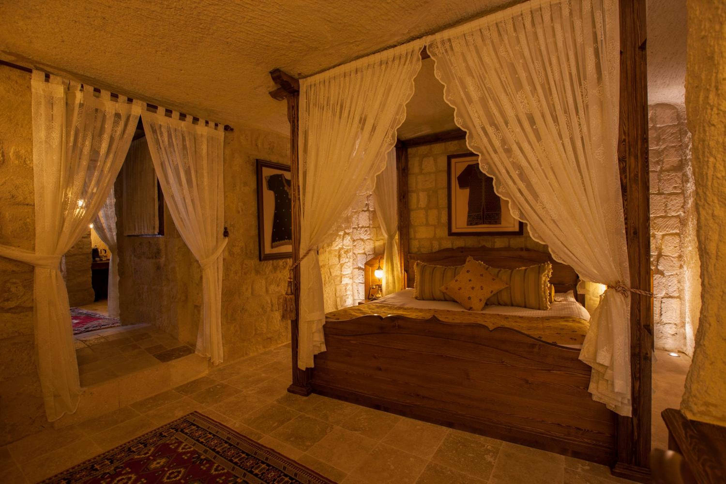 Glorious Cave Suite - Photo 1