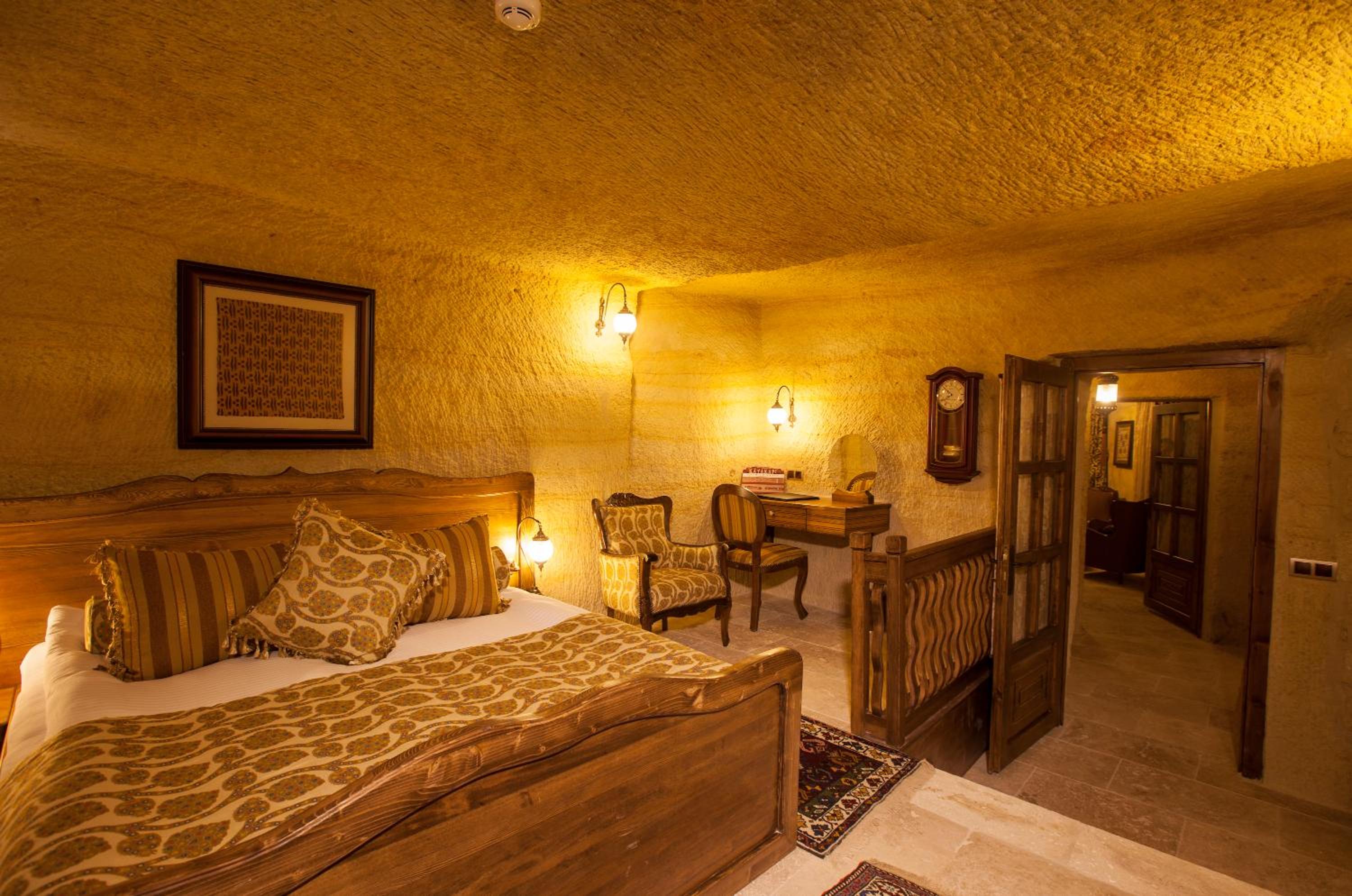 Glorious Cave Suite - Photo 5