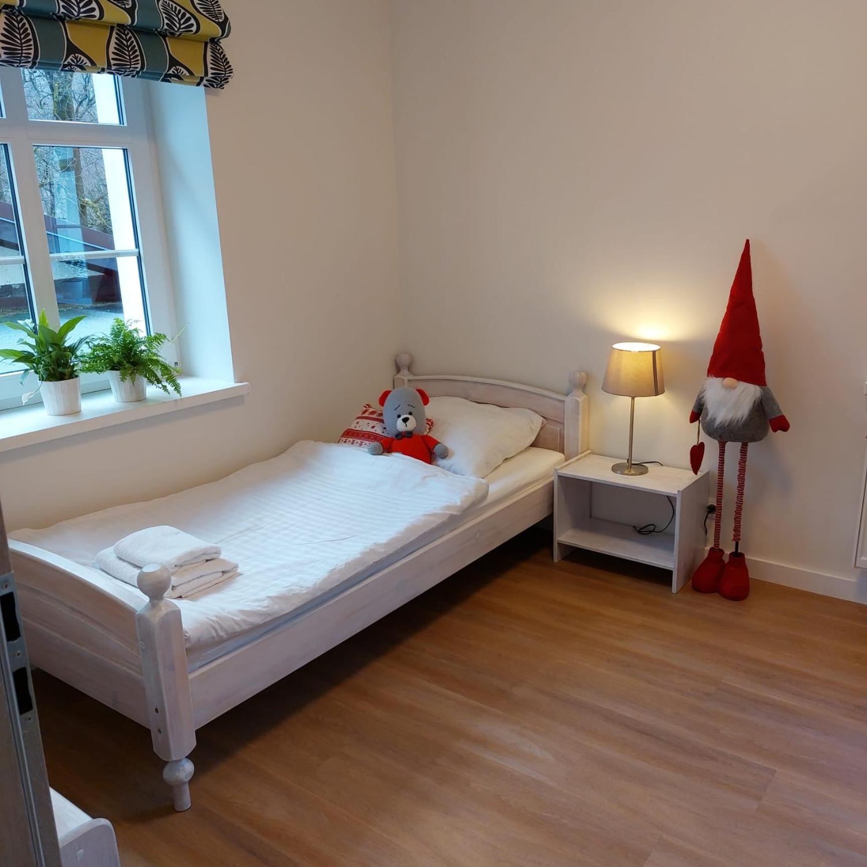 Suite - Photo 3