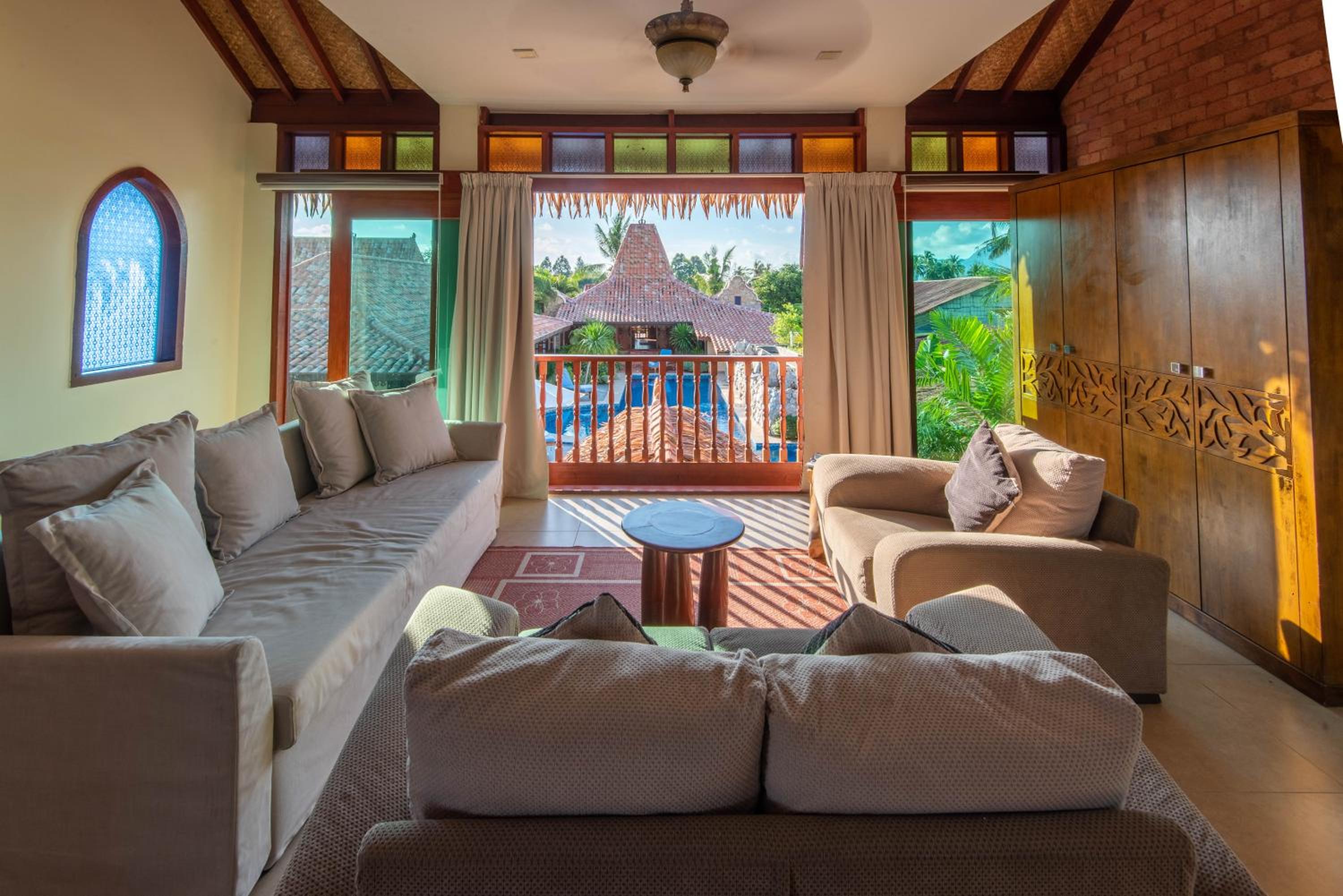 Royale Orchid Villa photo 1