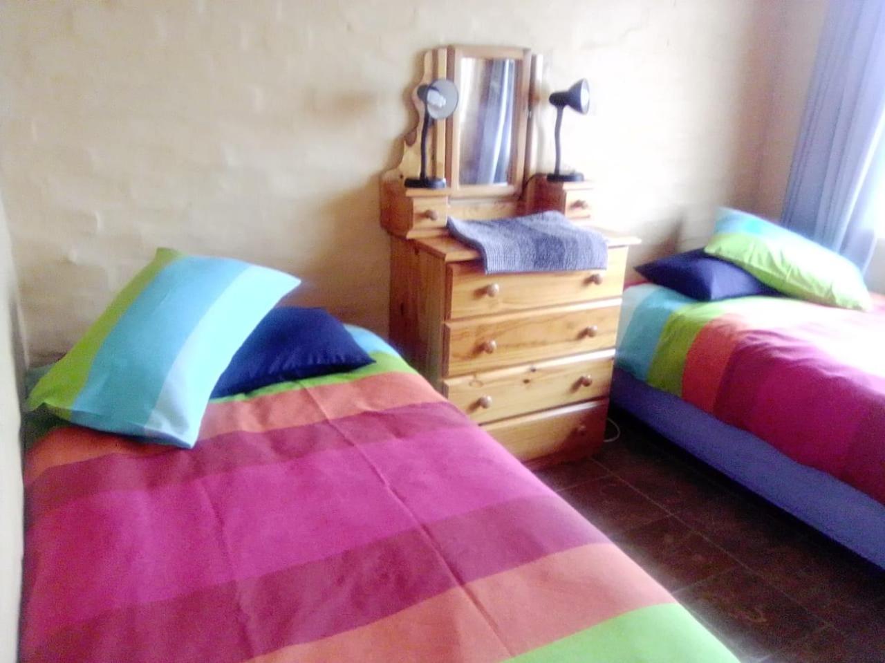 Four-Bedroom House - Photo 4