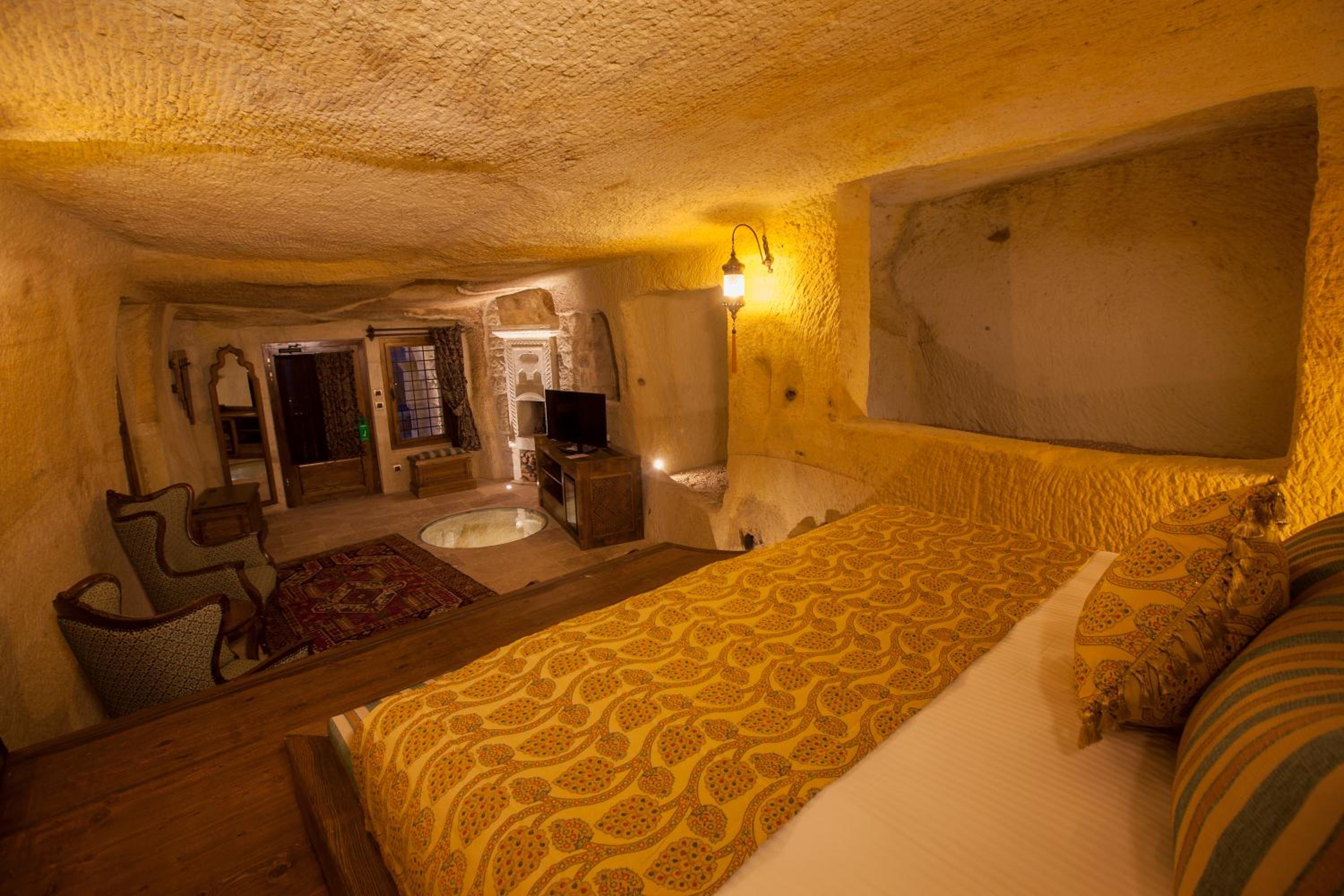 Royal Cave Suite  - Photo 7