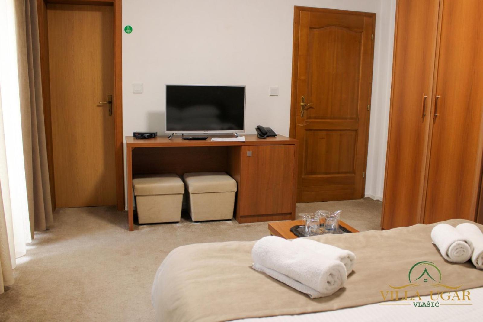 Deluxe Double Room with Balcony photo 1