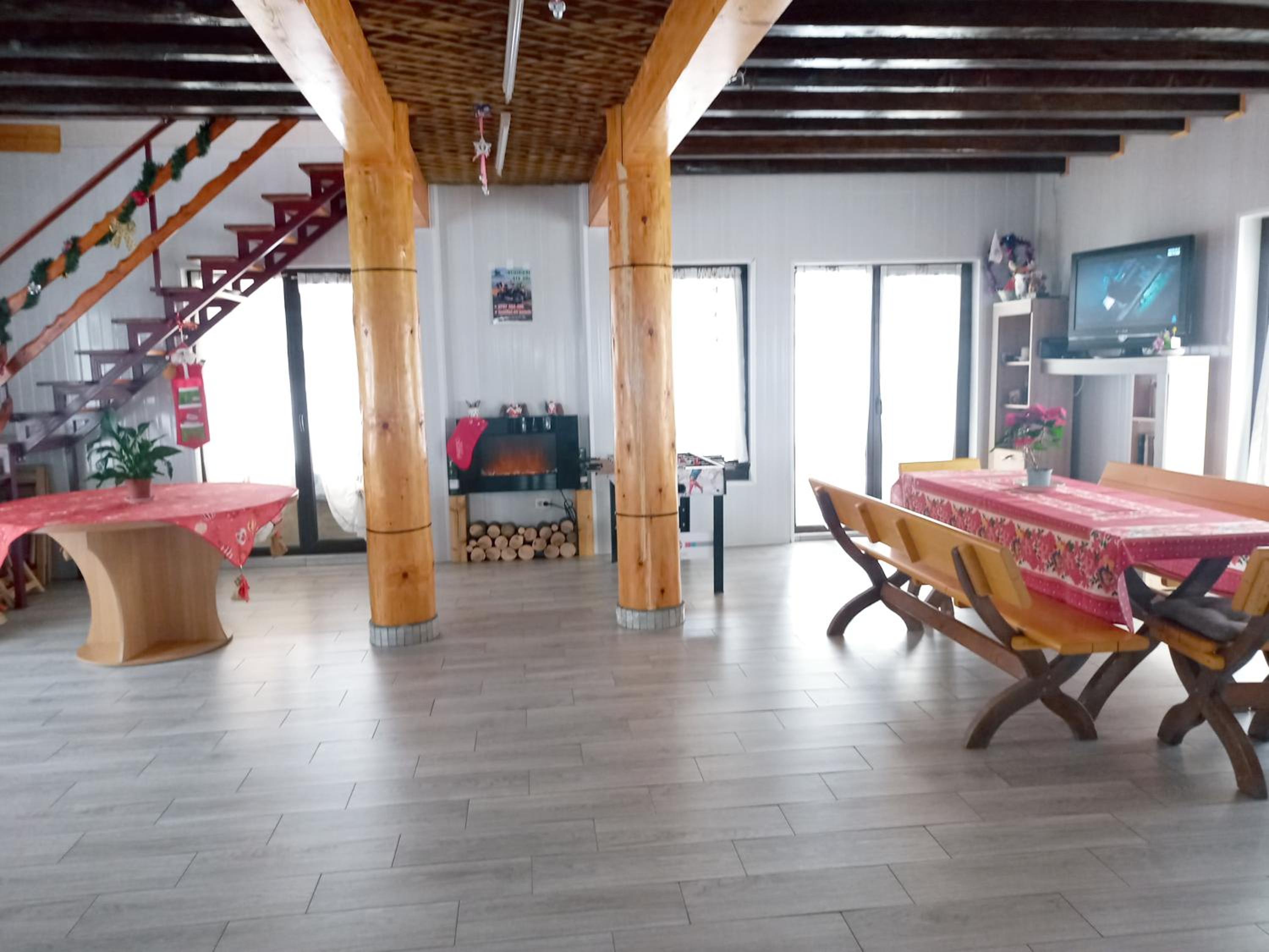 Villa - Photo 10