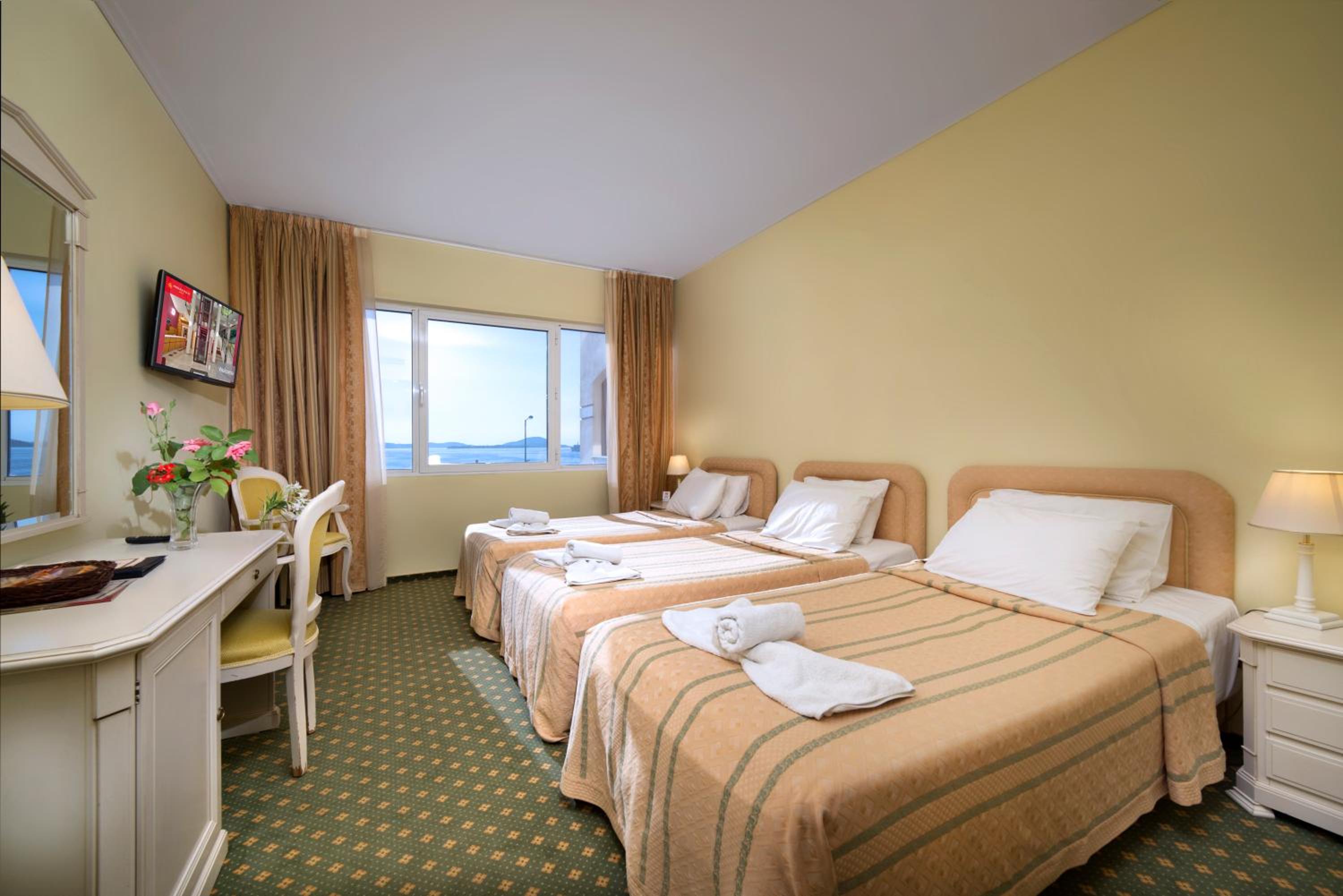 Triple Room - Photo 4