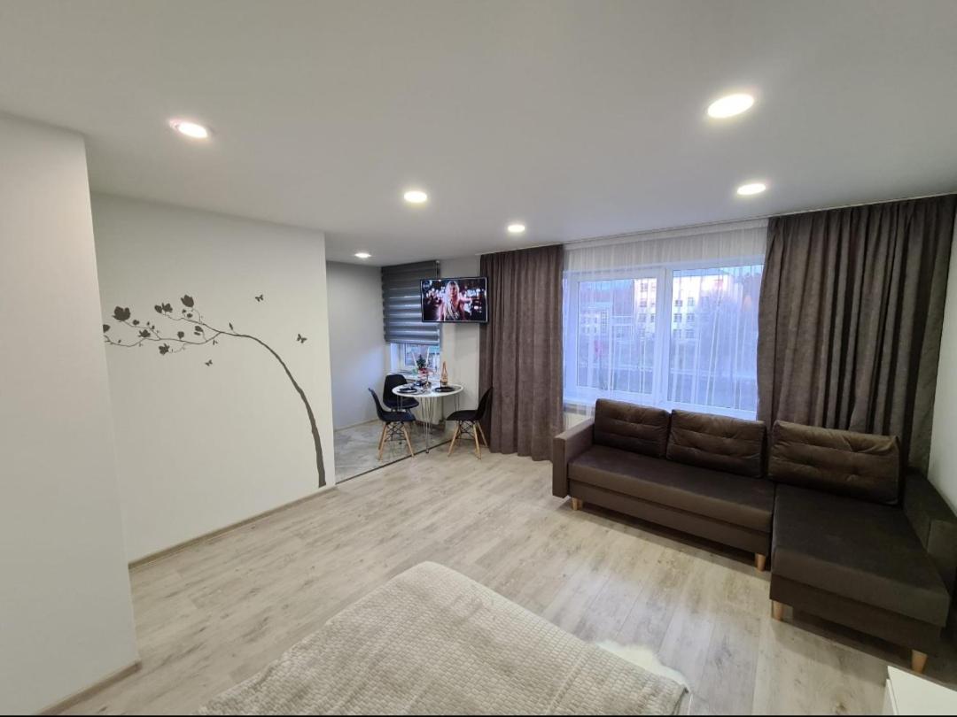 One-Bedroom Apartment - Photo 6