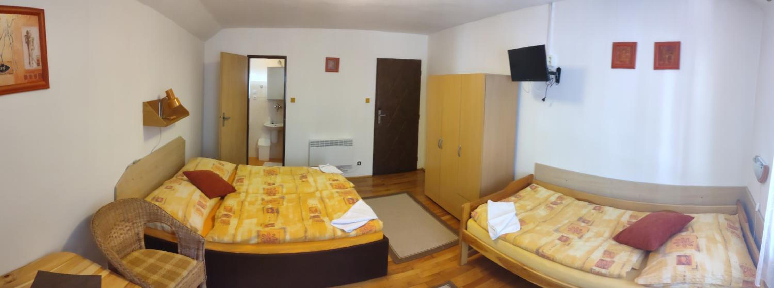 Standard Triple Room photo 1