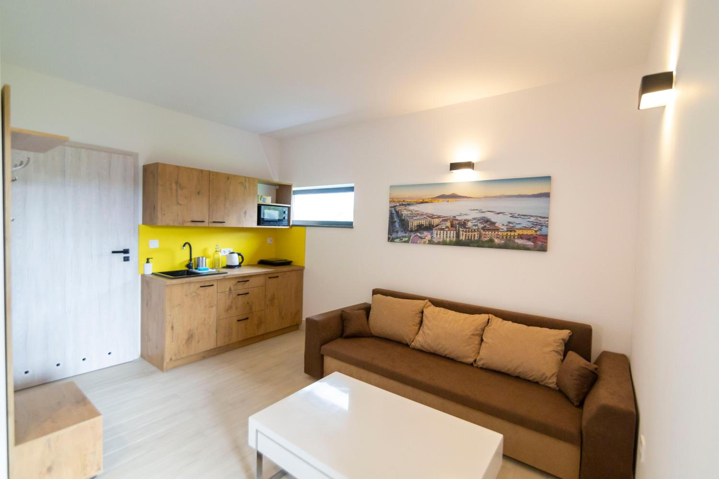 Studio Apartment photo 1