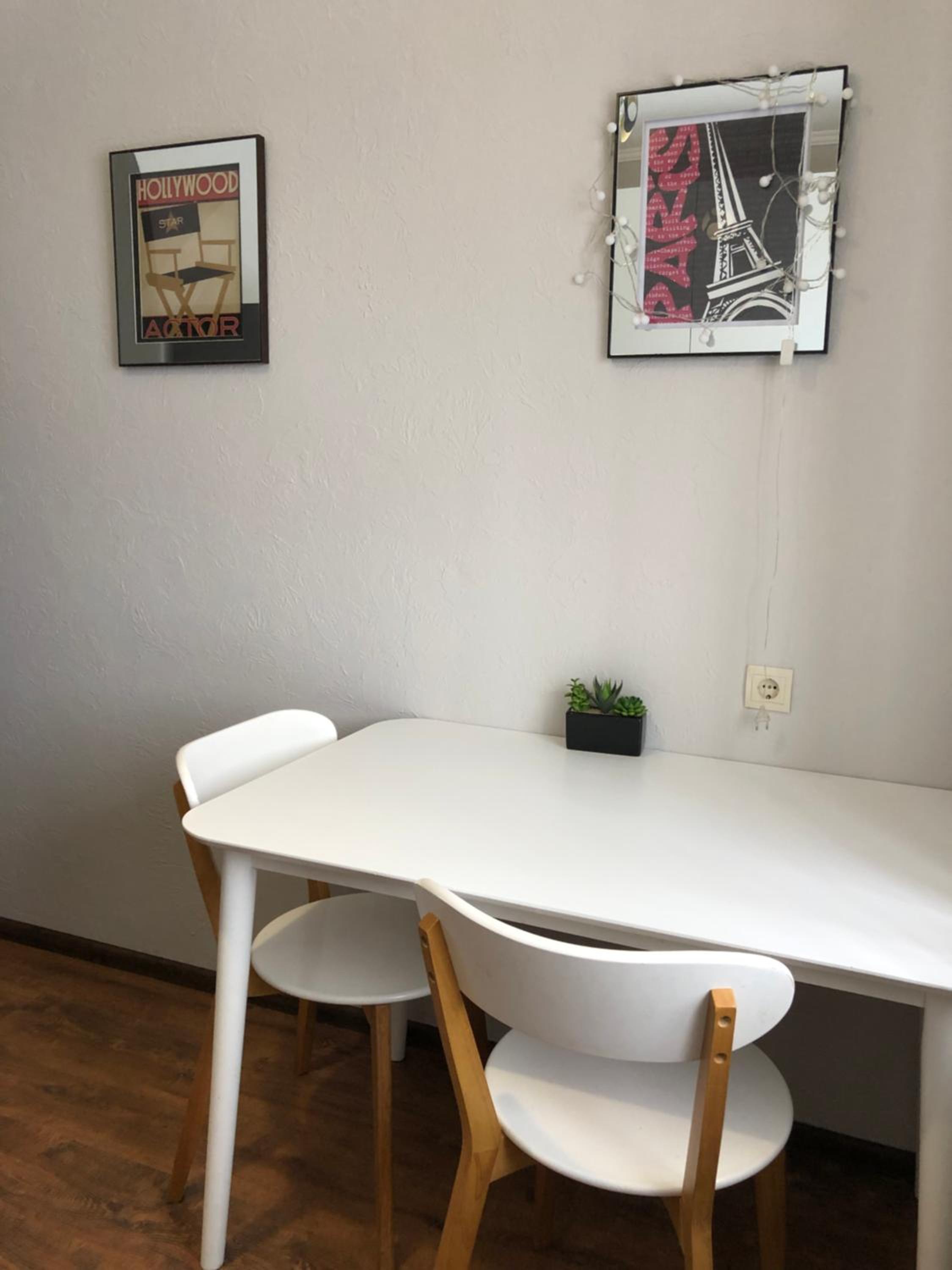 One-Bedroom Apartment photo 3