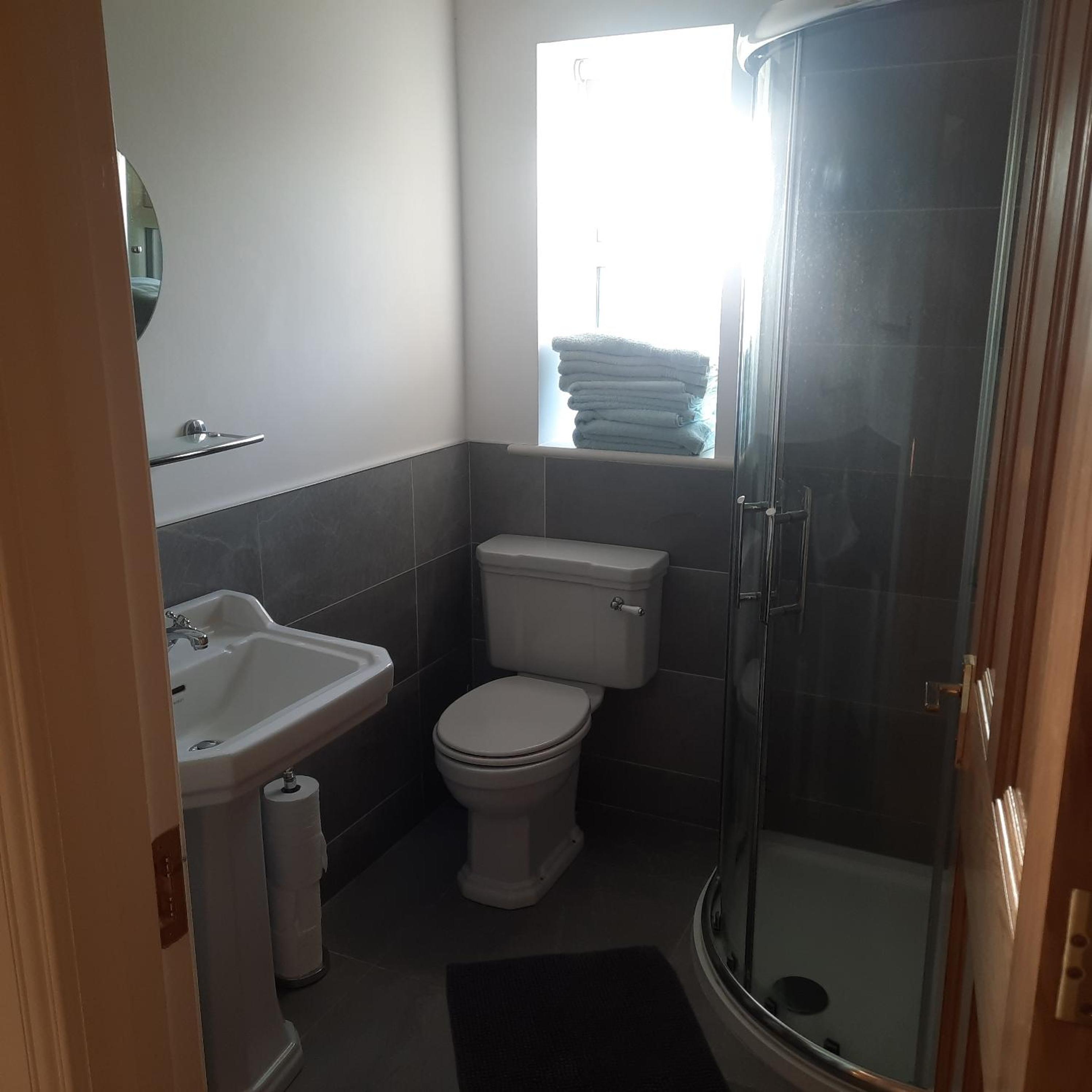 Two-Bedroom House photo 3