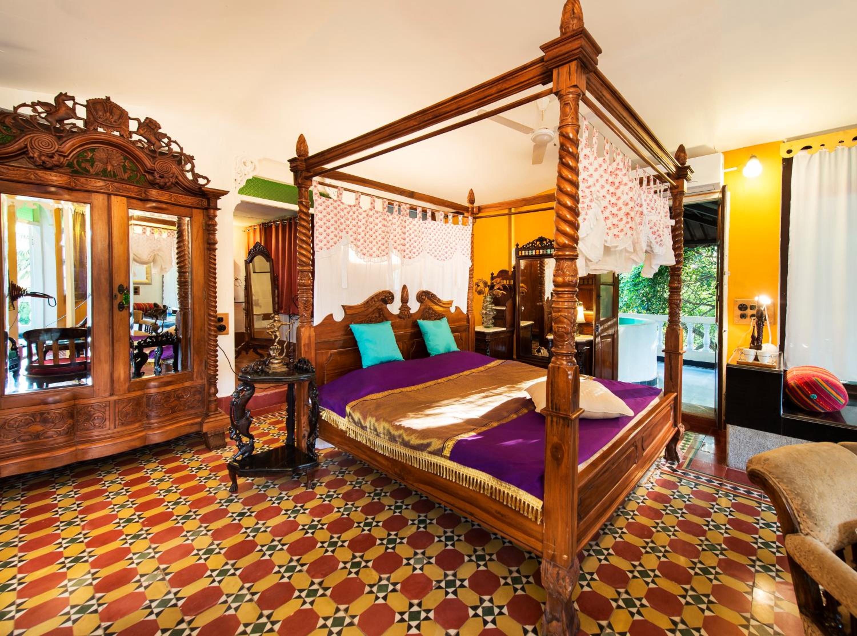 Chola Palace Suite