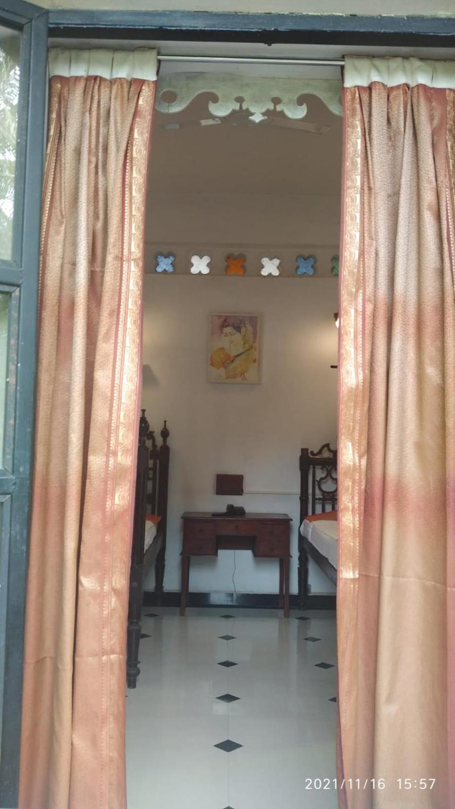 Mint Palace Suite photo 3