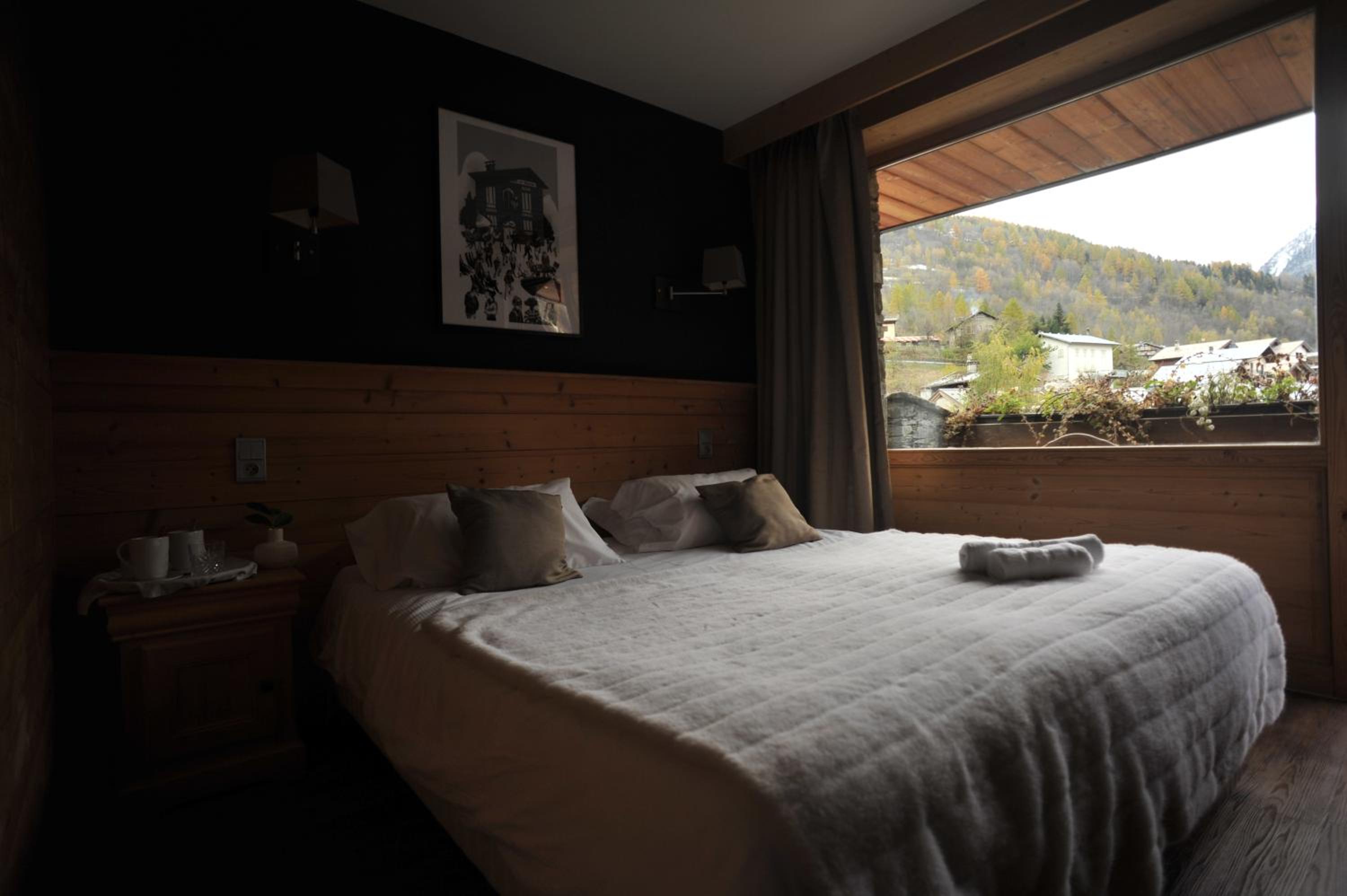 Standard Twin Room - Photo 2