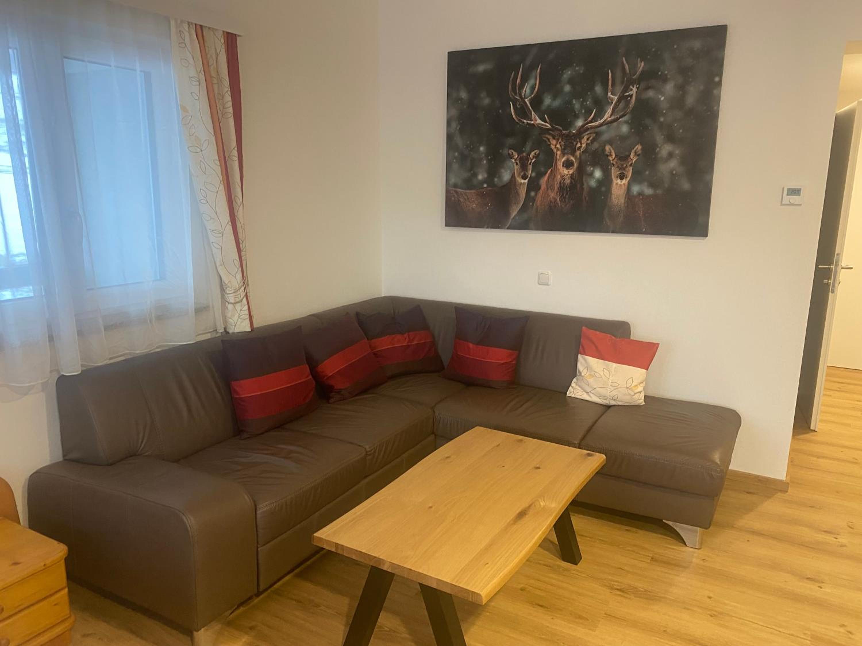 Apartment photo 3