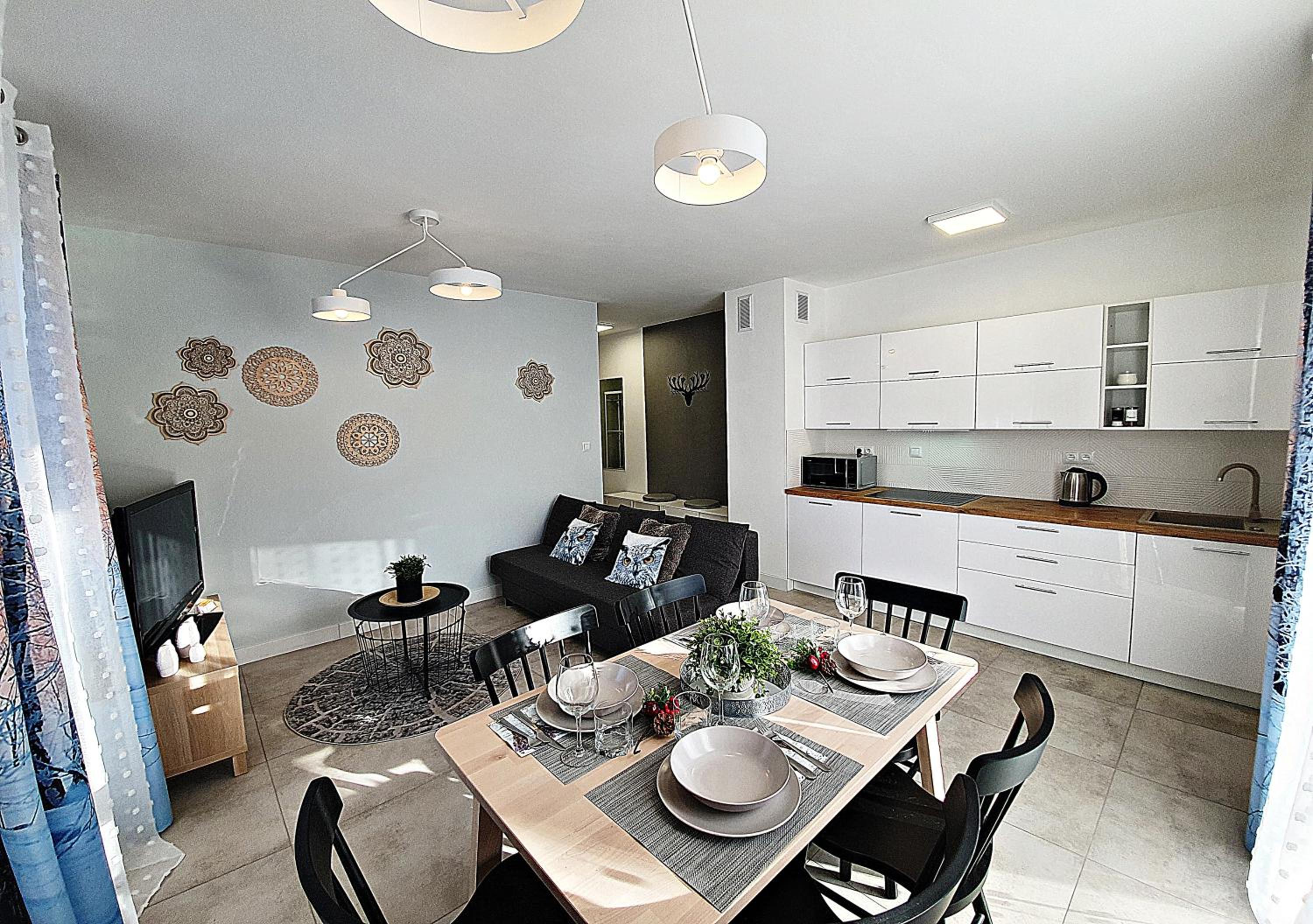 Two-Bedroom Apartment - Silver 2B photo 1