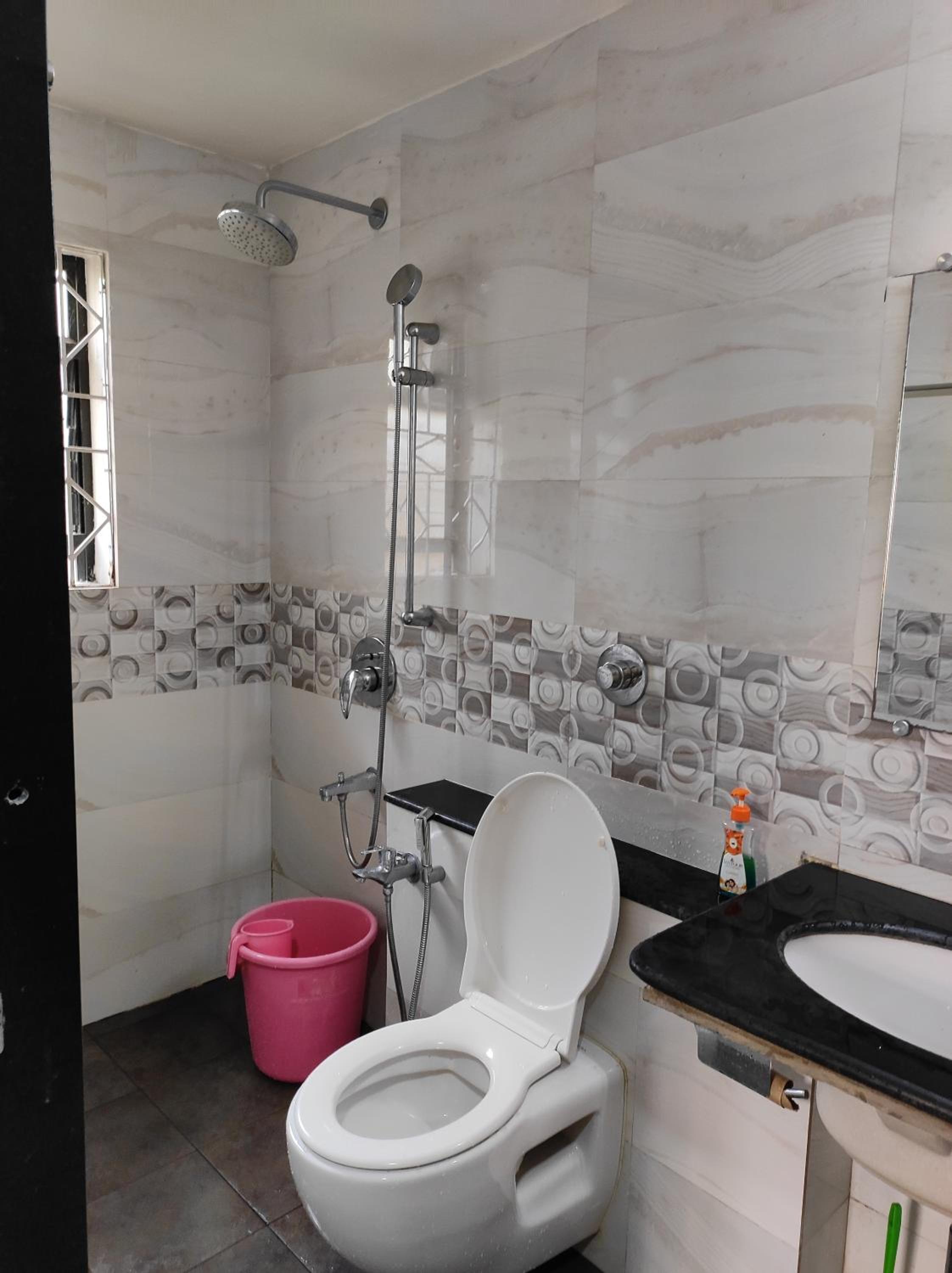 Deluxe Double Room - Photo 12