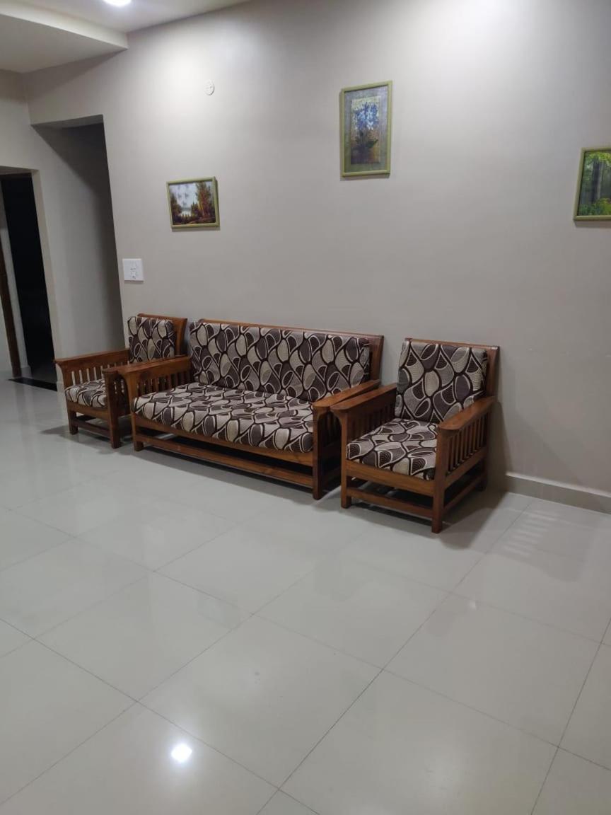 Two-Bedroom Apartment - Photo 29