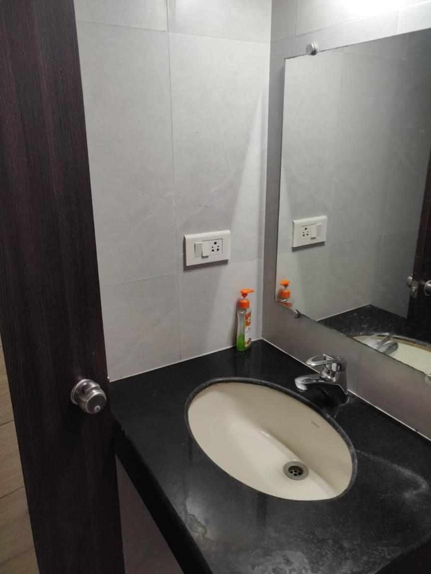 Two-Bedroom Apartment - Photo 30
