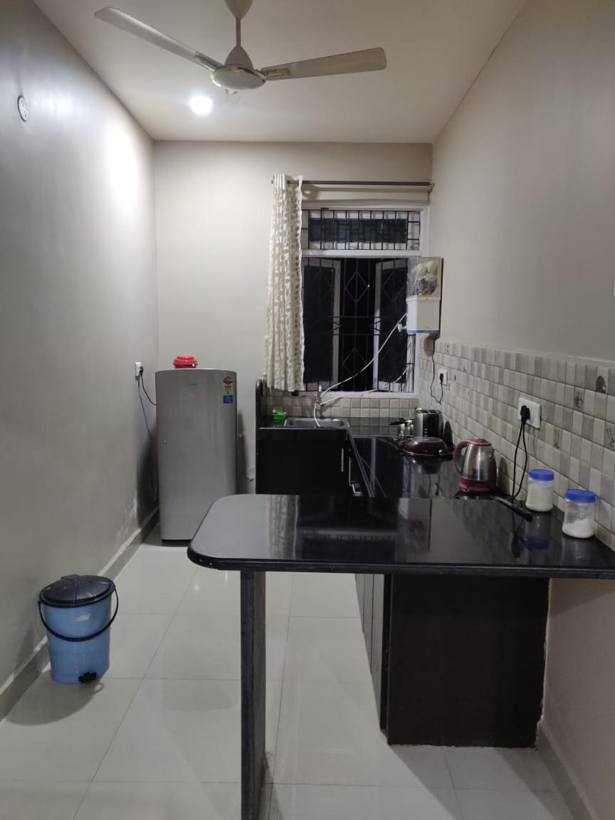 Two-Bedroom Apartment - Photo 31
