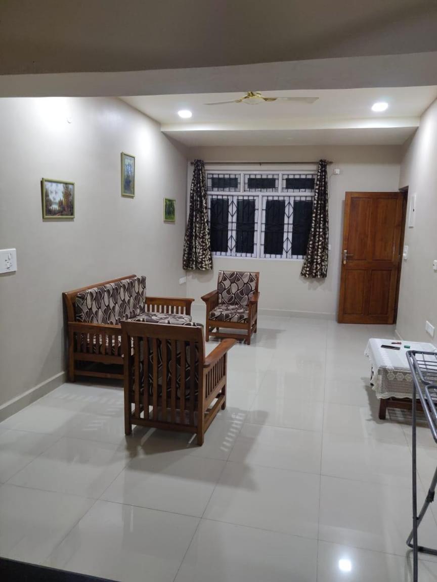 Two-Bedroom Apartment - Photo 37