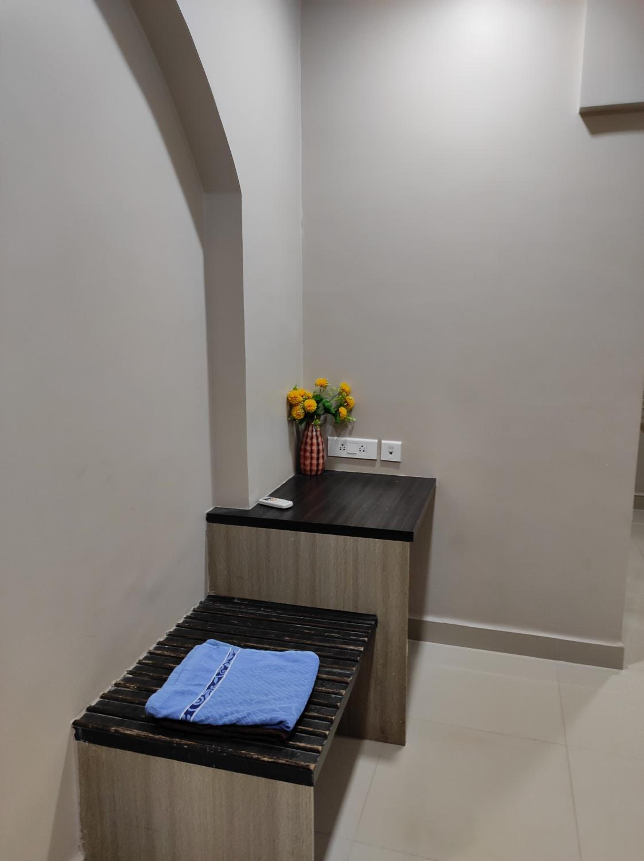Two-Bedroom Apartment - Photo 17