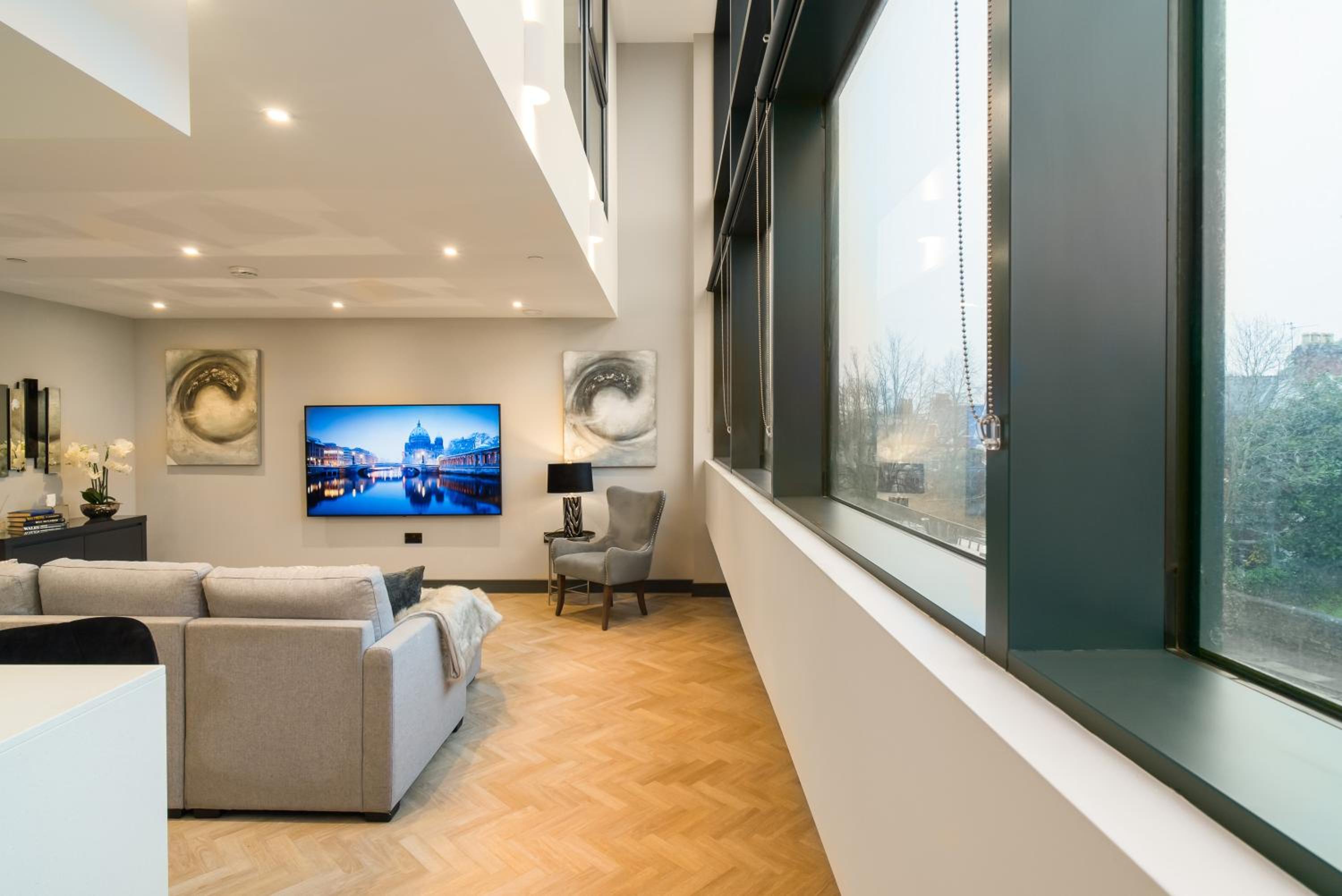 Duplex Apartment with Balcony - Photo 1