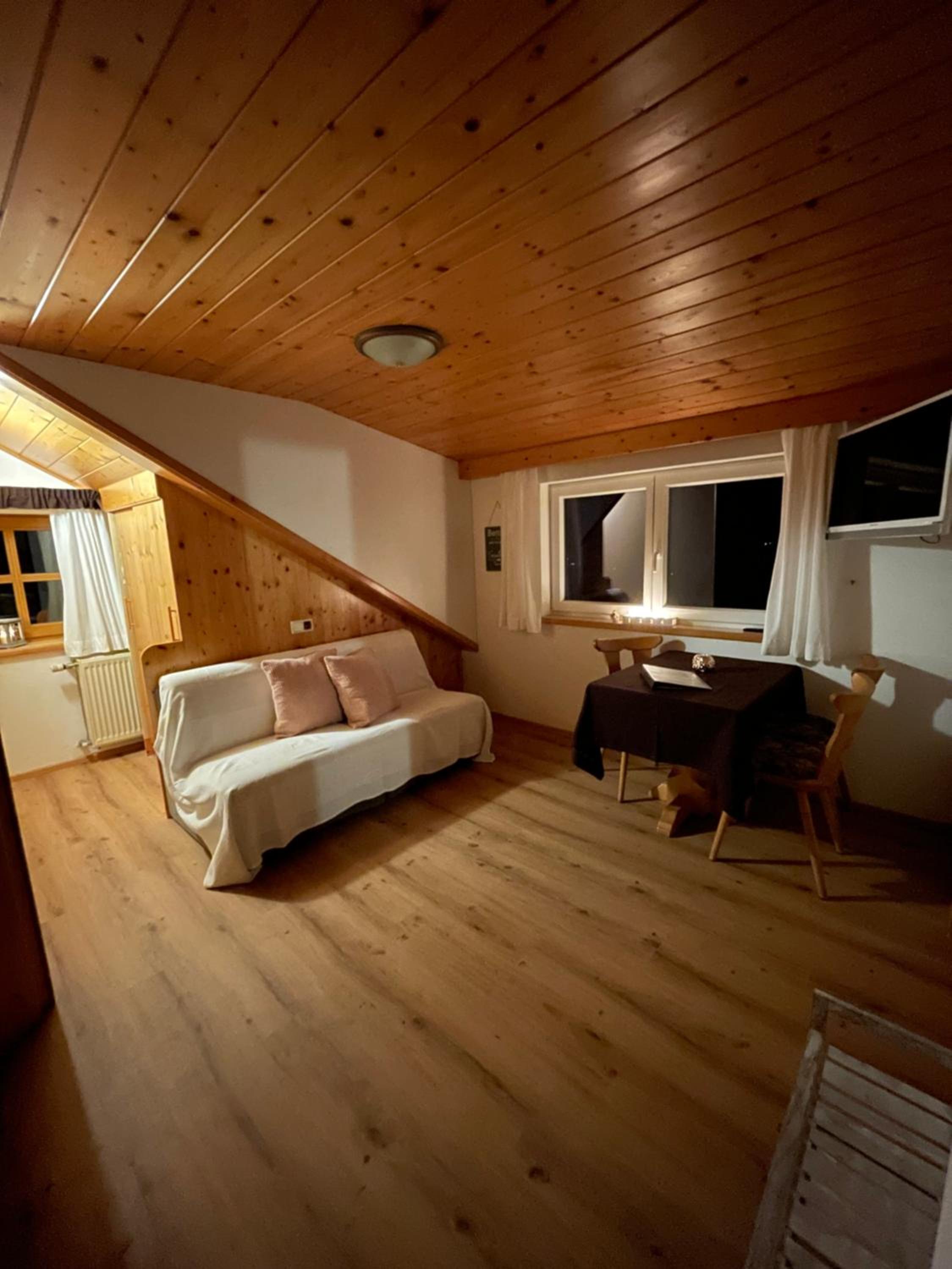 Apartment with Mountain View photo 1