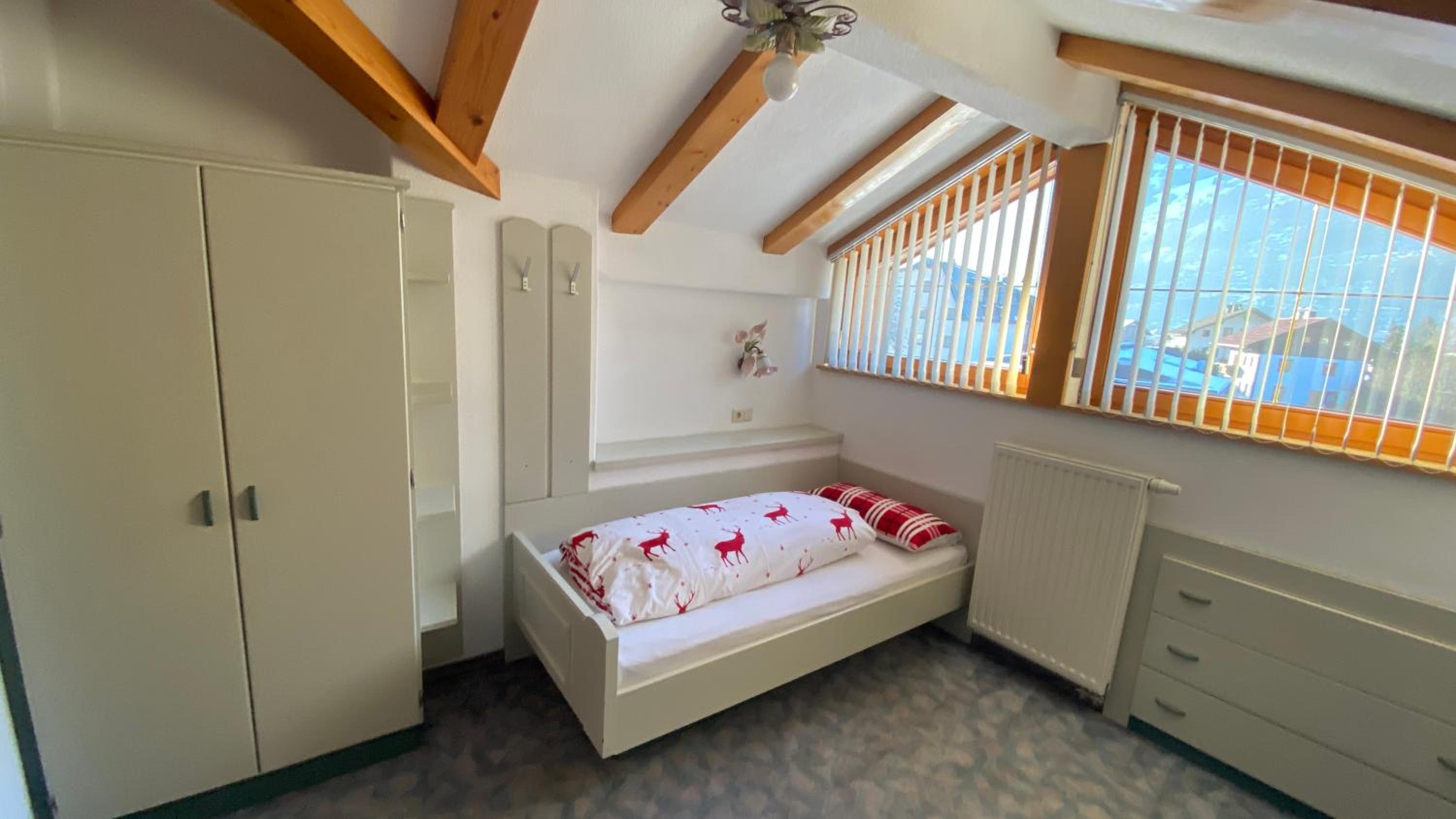 Two-Bedroom Apartment with Balcony - Attic photo 3