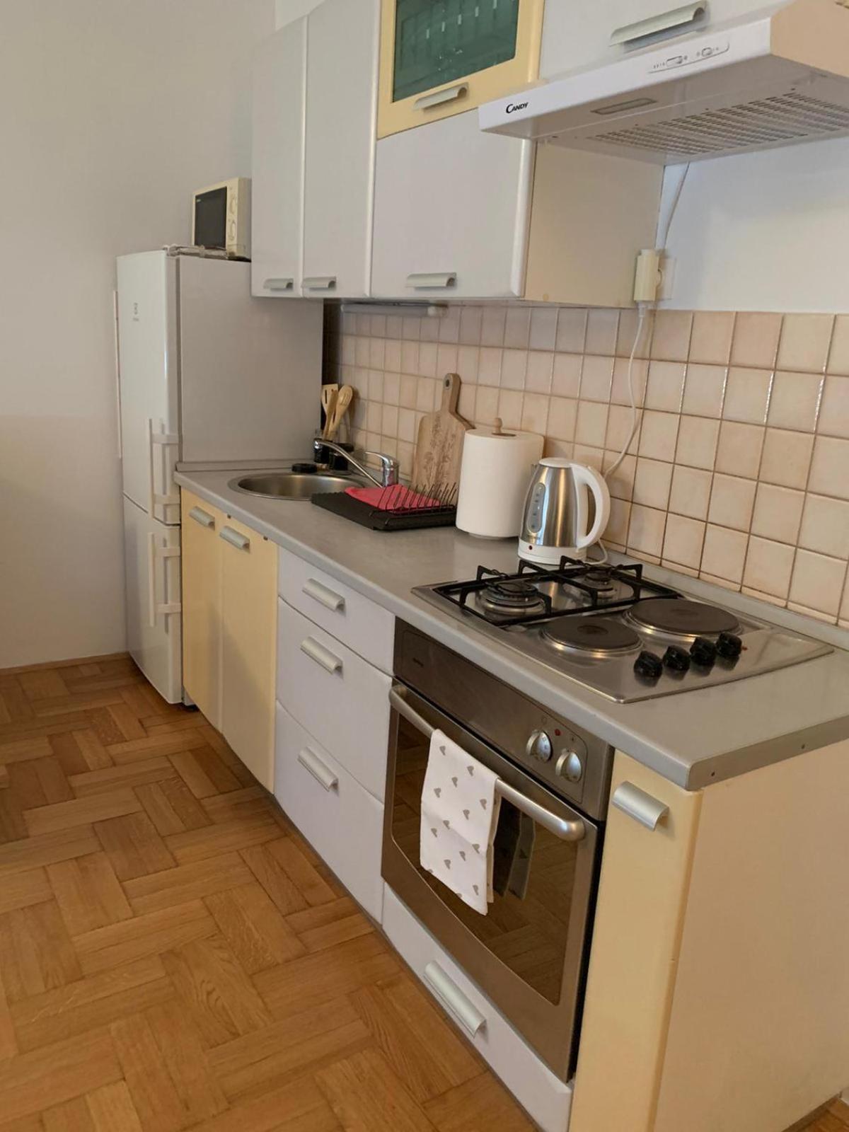 Apartment - Photo 17