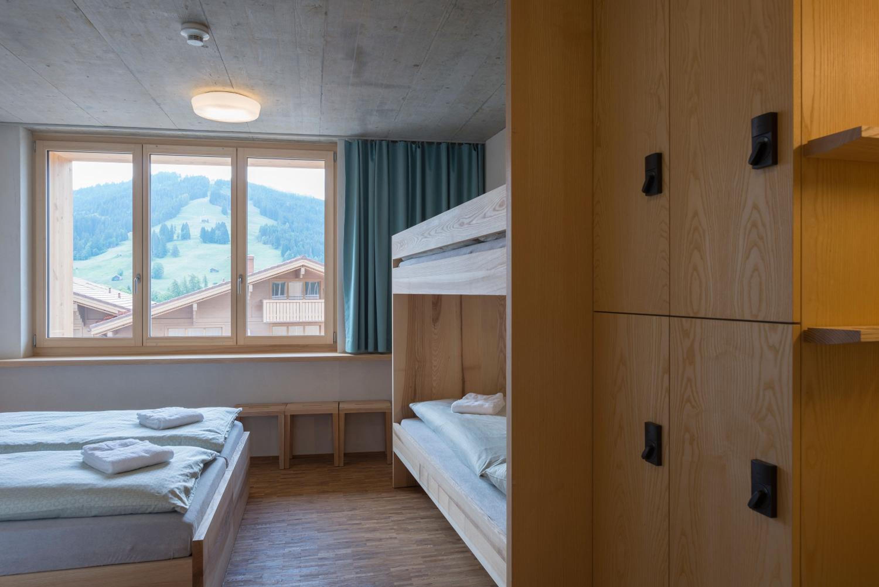 Single Bed in Quadruple Room with Shower photo 3