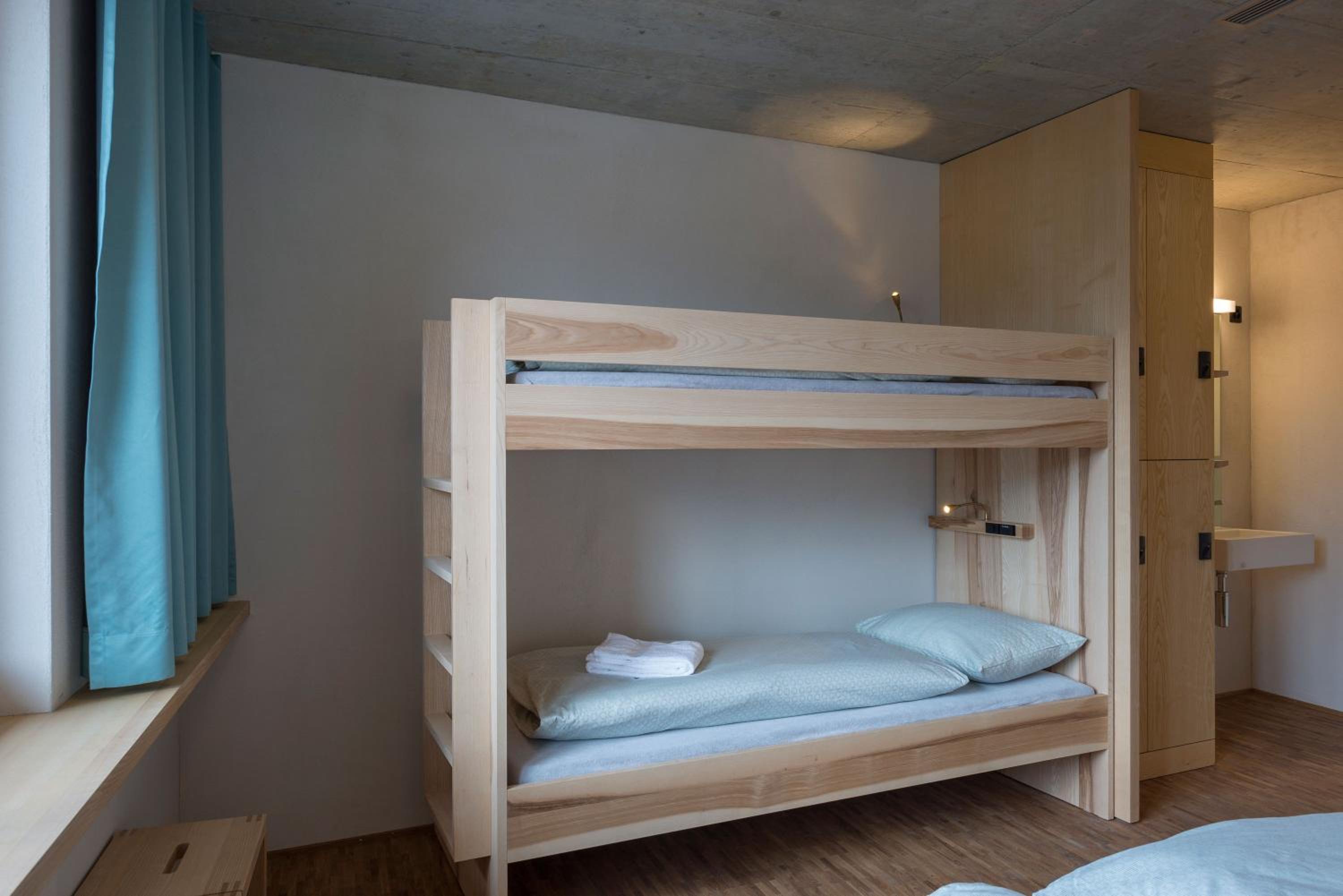 Bed in 4-Bed Female Dormitory Room photo 2