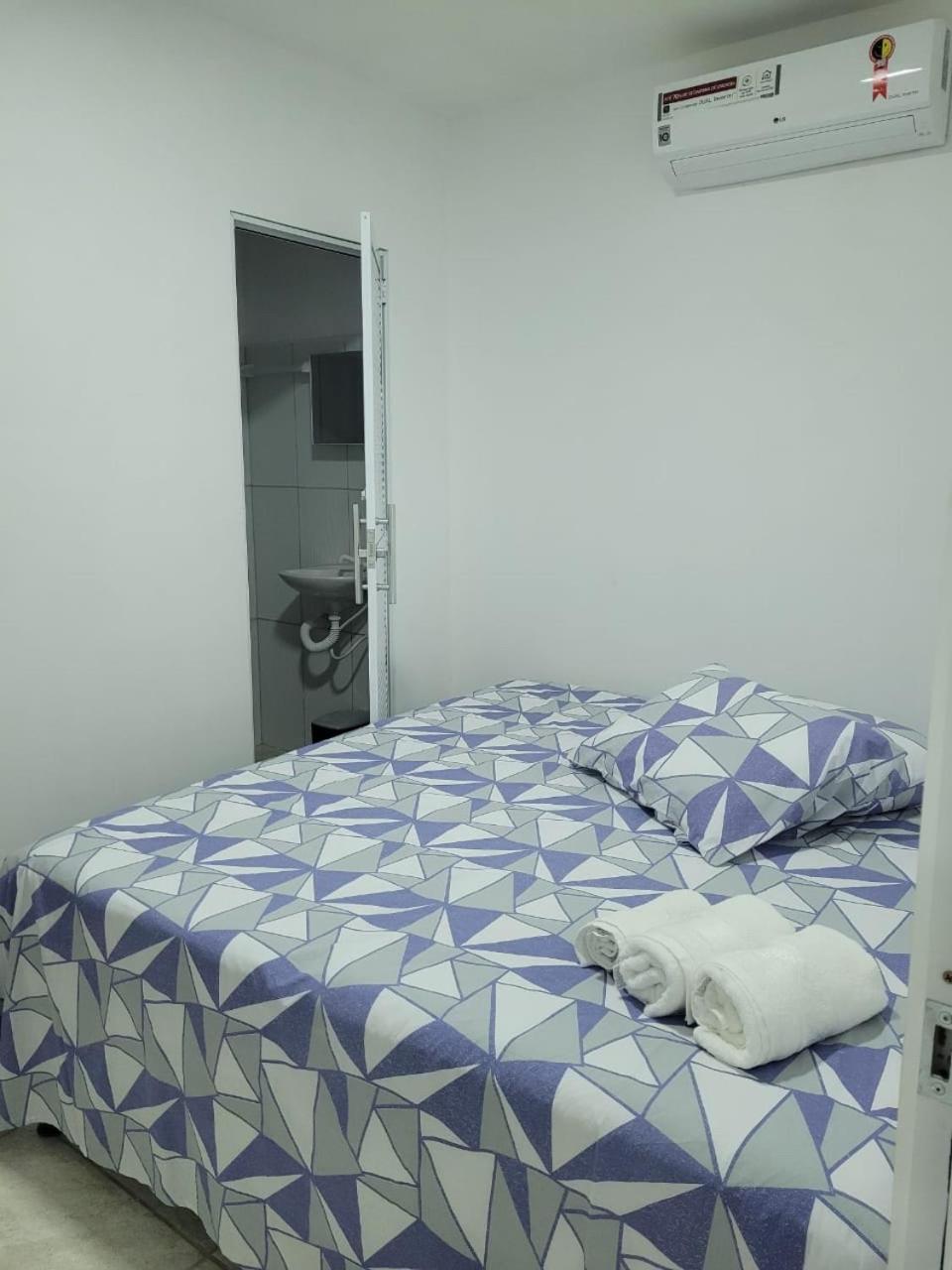 Double or Twin Room - Photo 4