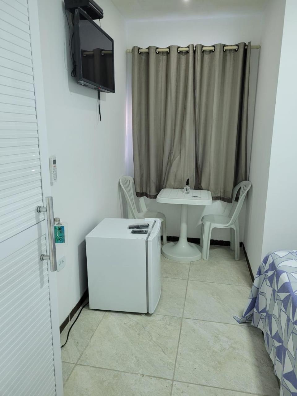 Double or Twin Room - Photo 5