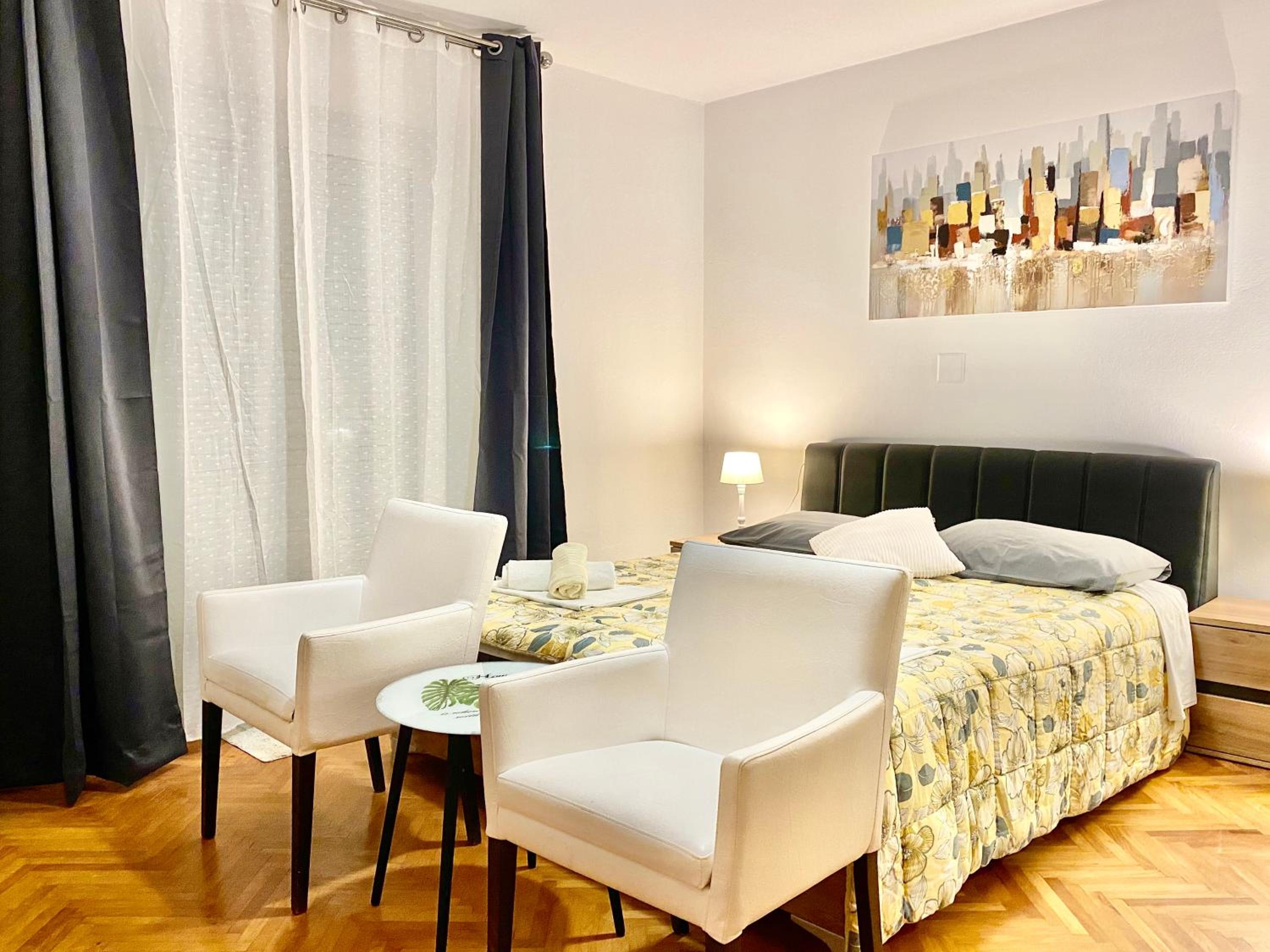Double Room with Balcony photo 1