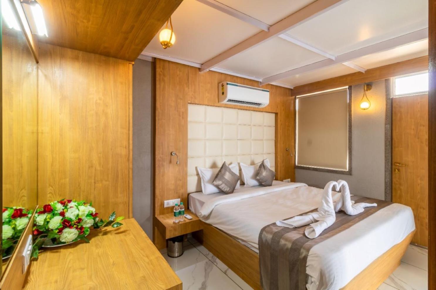Suite With Lake View photo 2