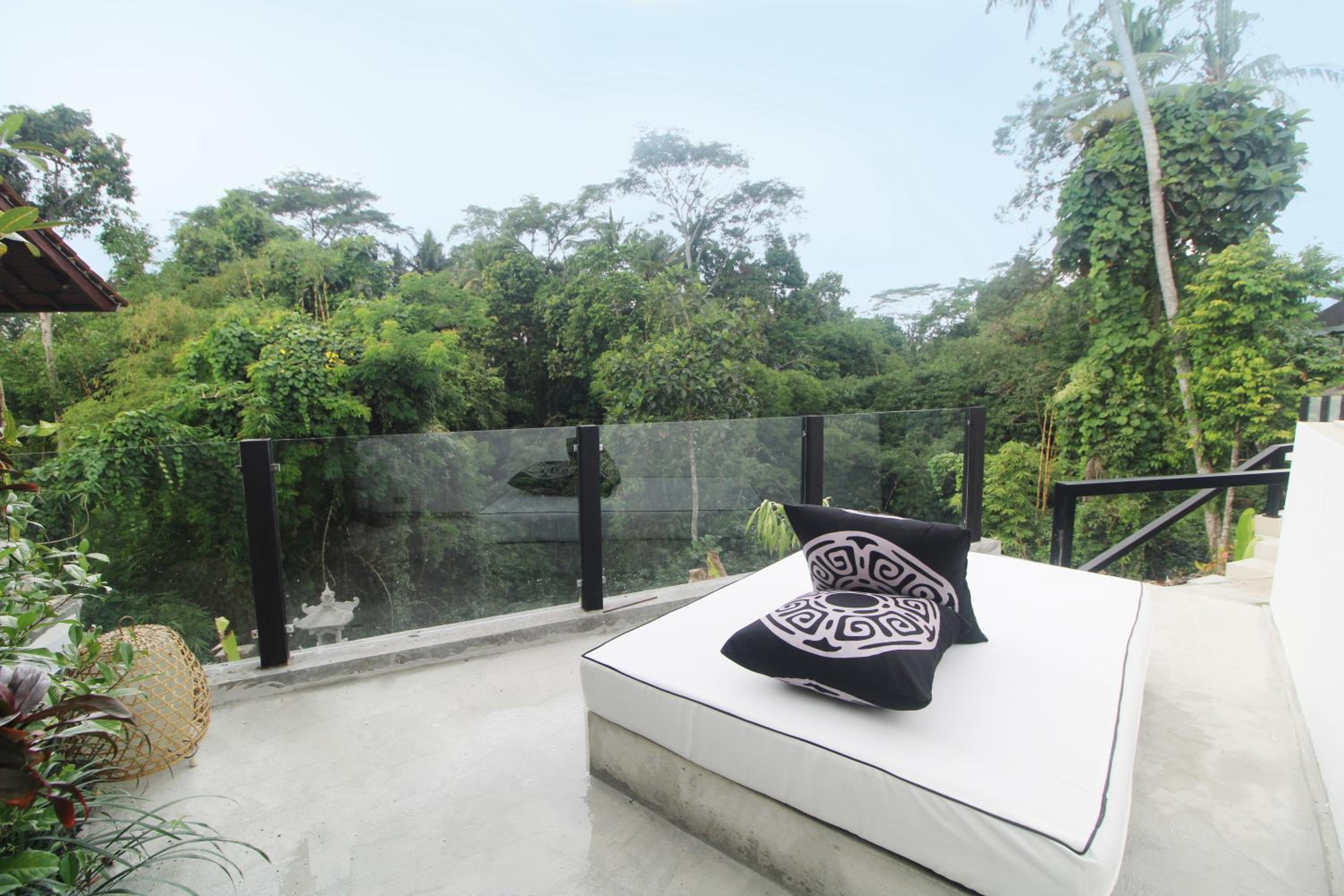 Two-Bedroom Villa - Photo 27