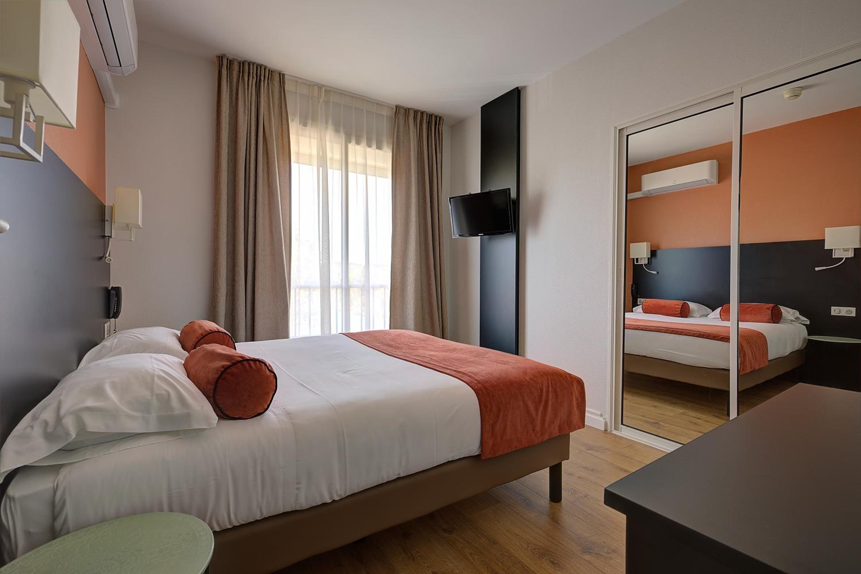 Comfort Double Room - Photo 7