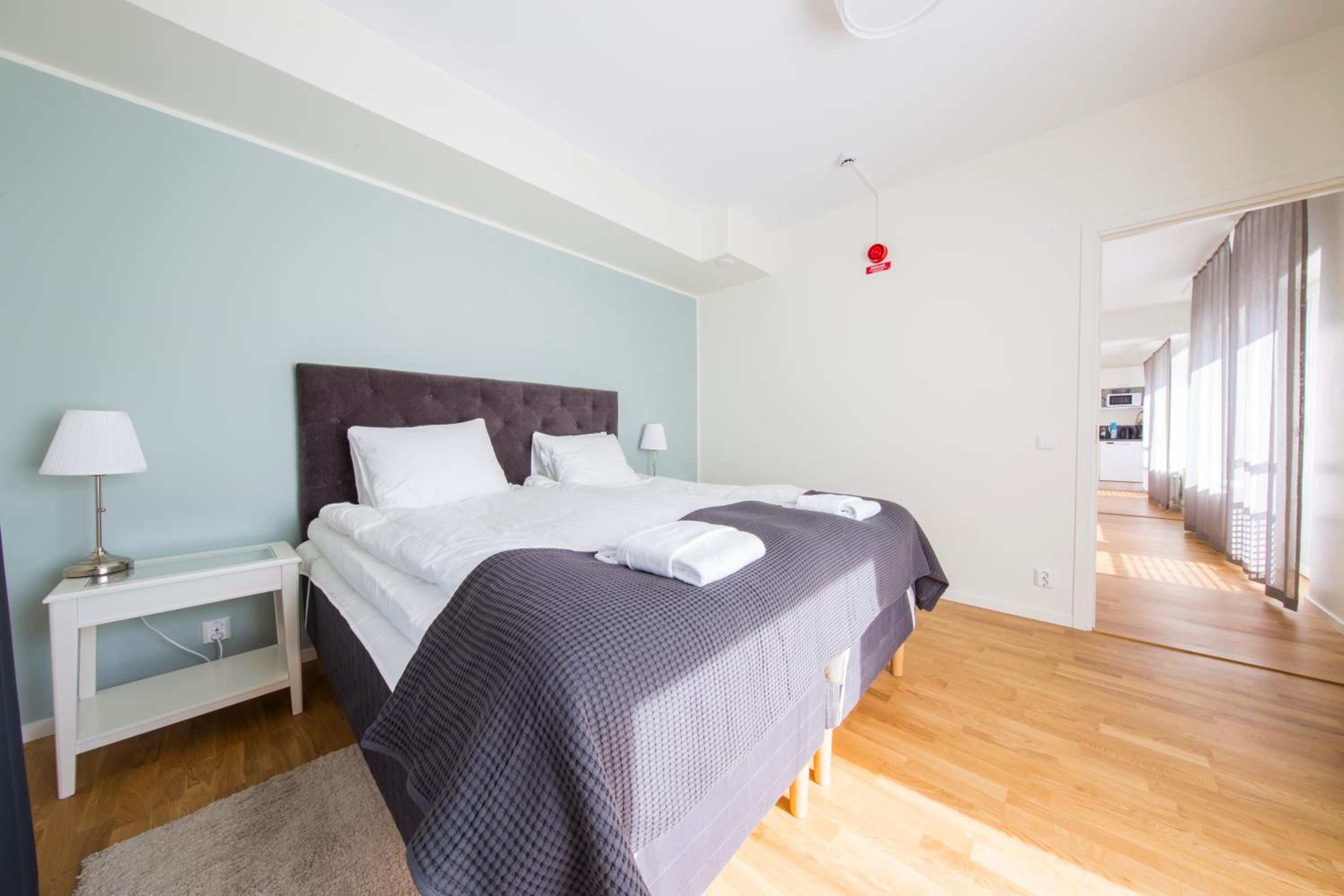 One-Bedroom Apartment - Photo 14