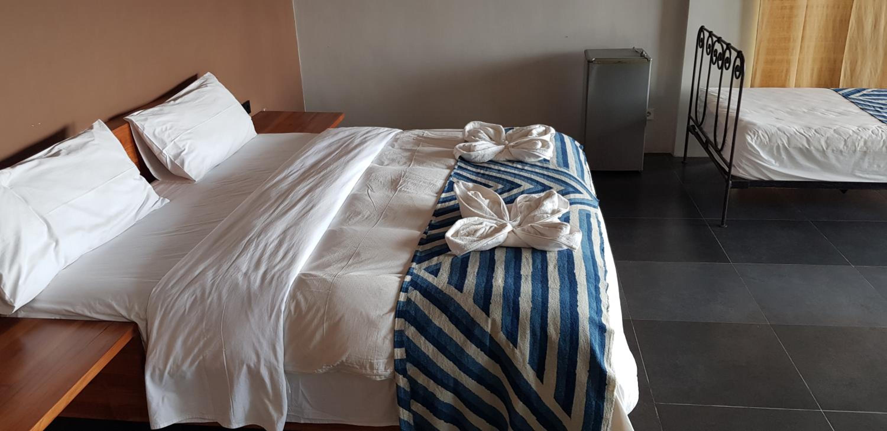 Deluxe Double Room with Sea View - Photo 4