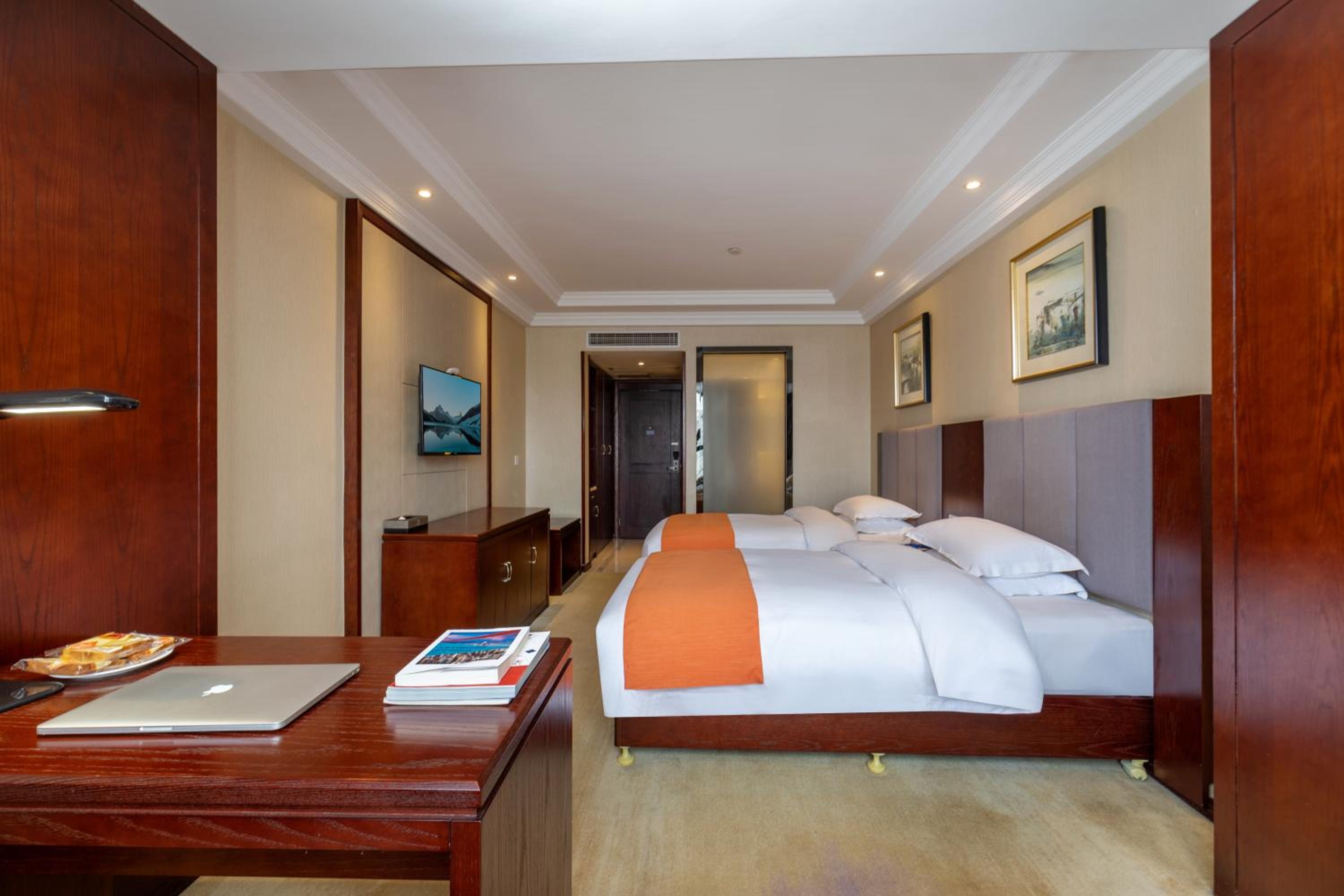 Deluxe Twin Room photo 1