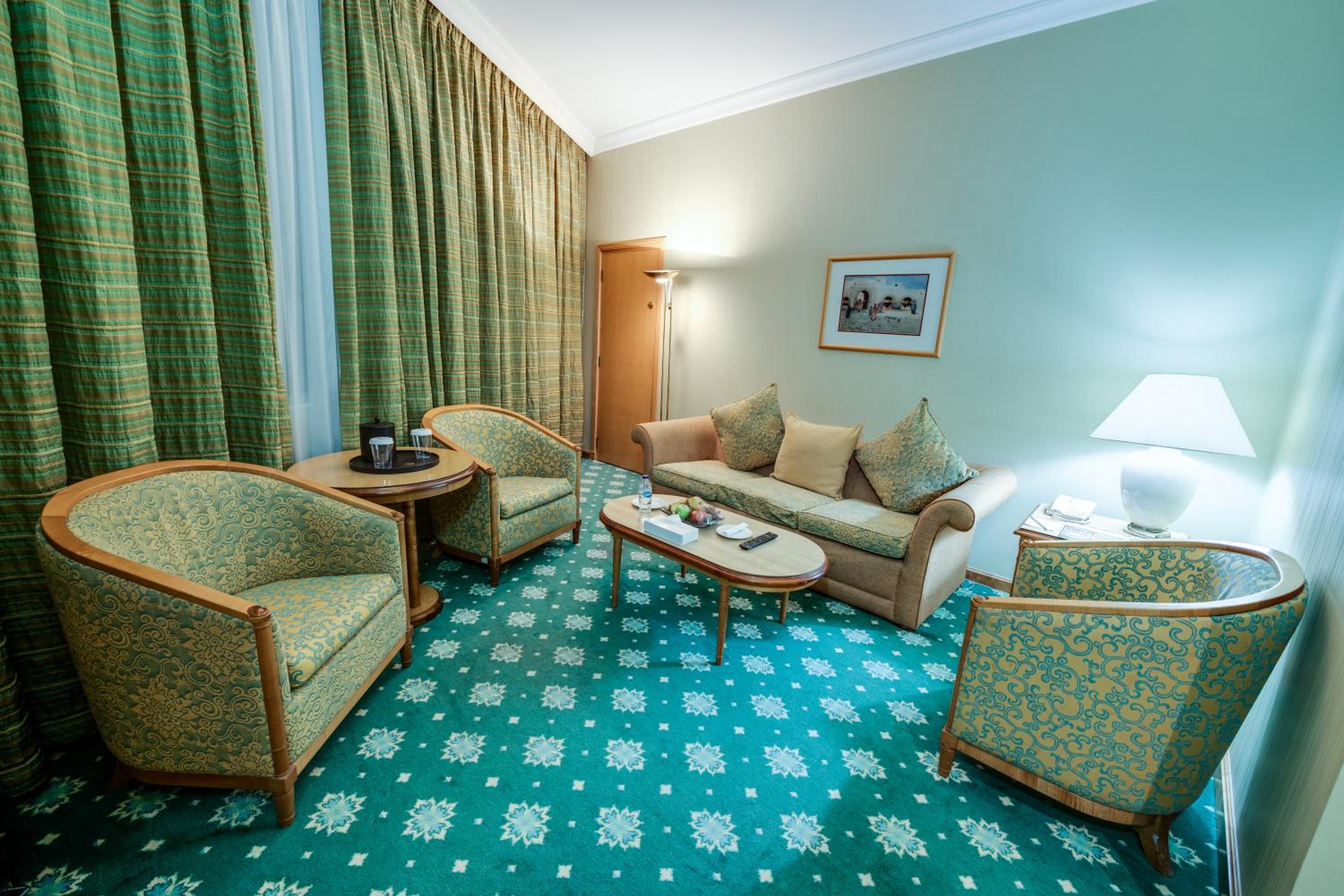 Executive Suite — photo 6