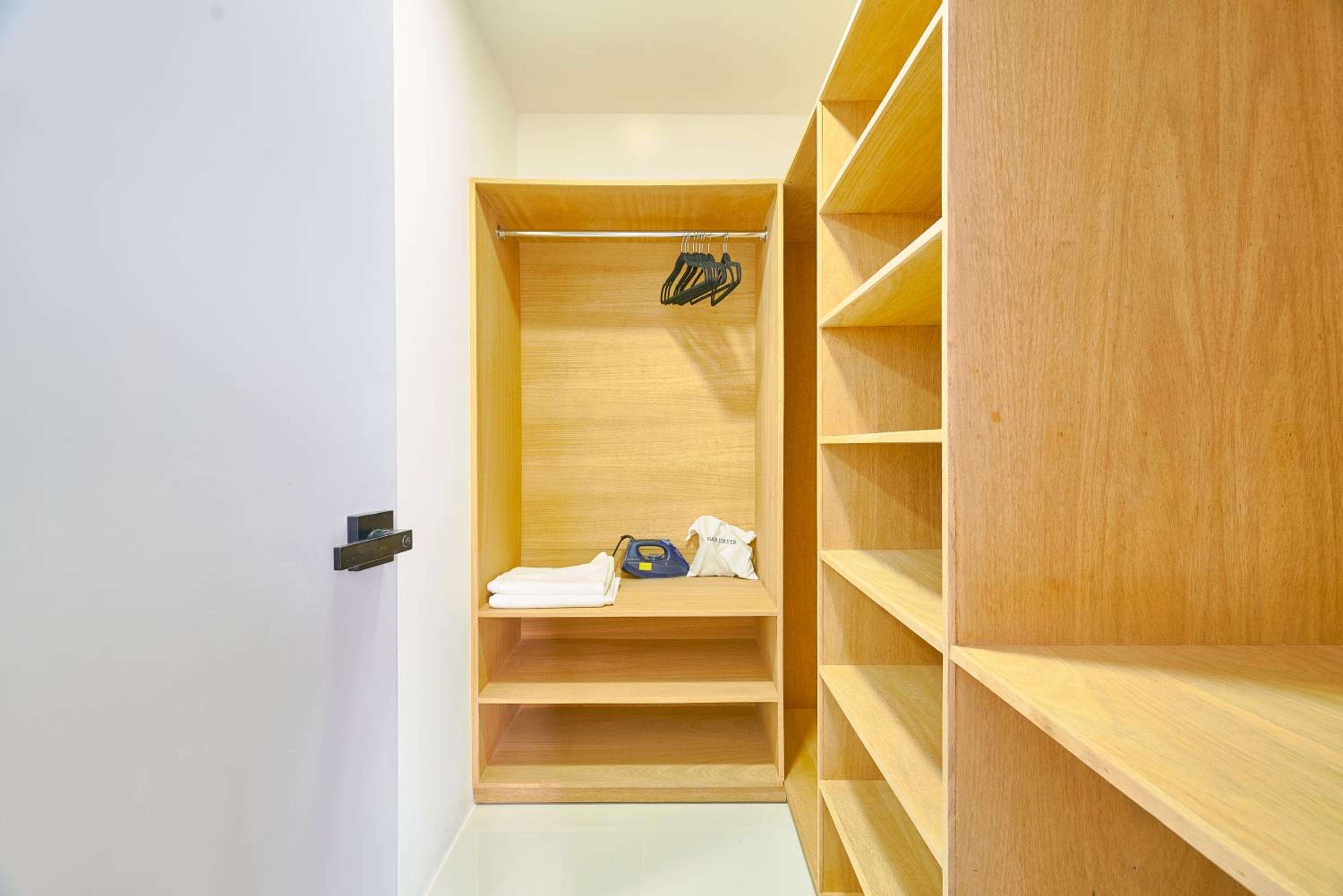 One-Bedroom Apartment - Photo 23
