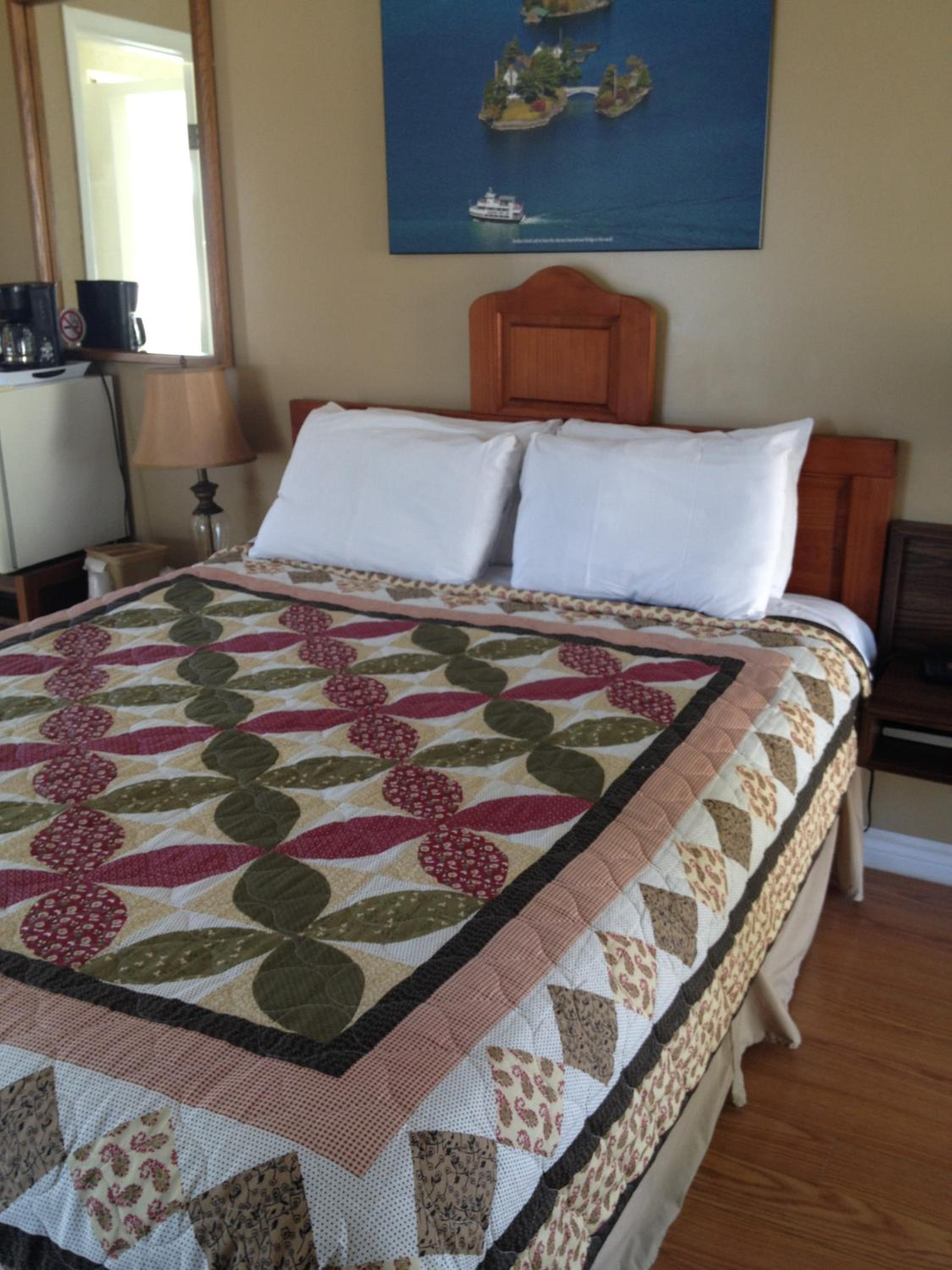 Queen Room - Photo 3
